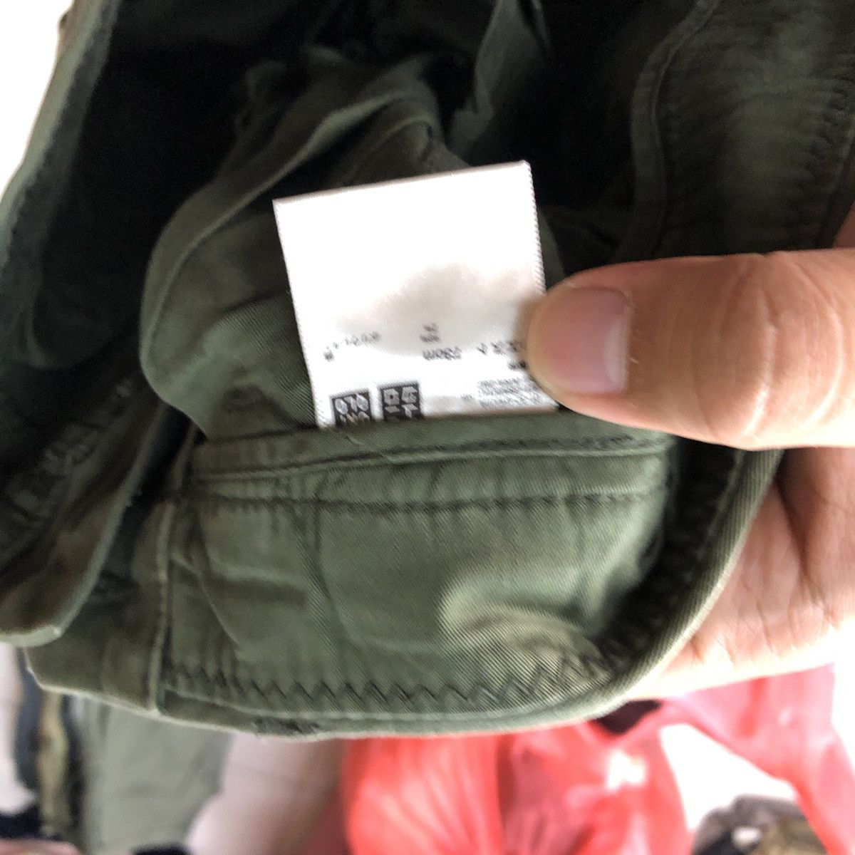 Japanese Brand Uniqlo Green multi pocket utility Cargo Pants #4032 Size US 30 / EU 46 - 16 Thumbnail