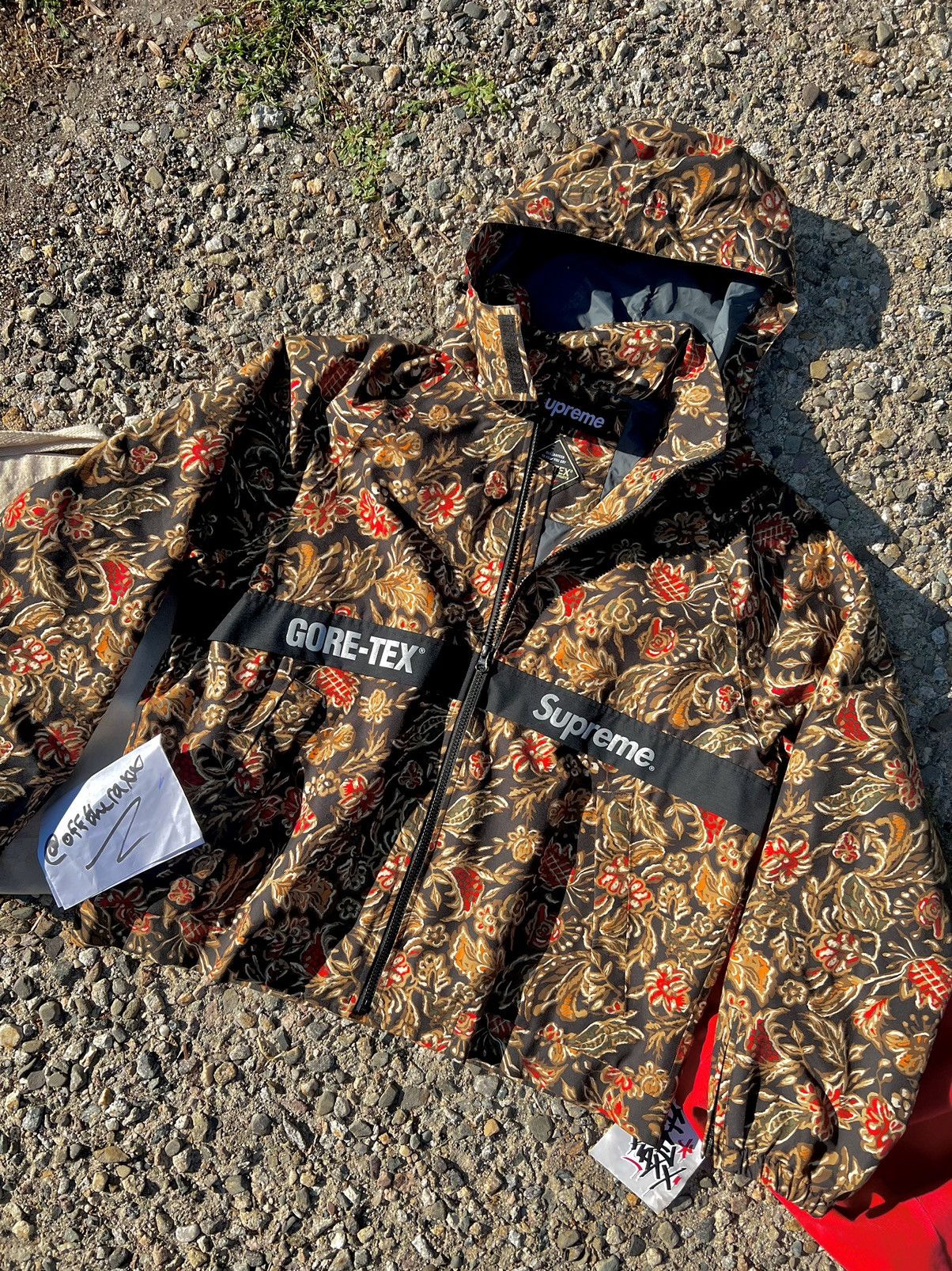 Supreme GORE-TEX Court Jacket Flower - ジャケット・アウター