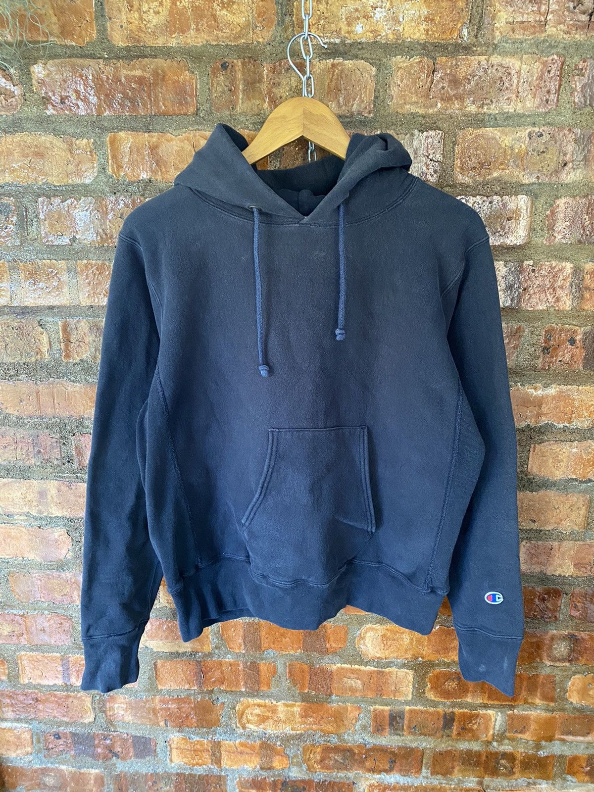 Champion 90s Reverse Weave sun faded hoodie Size US M / EU 48-50 / 2 - 3 Thumbnail