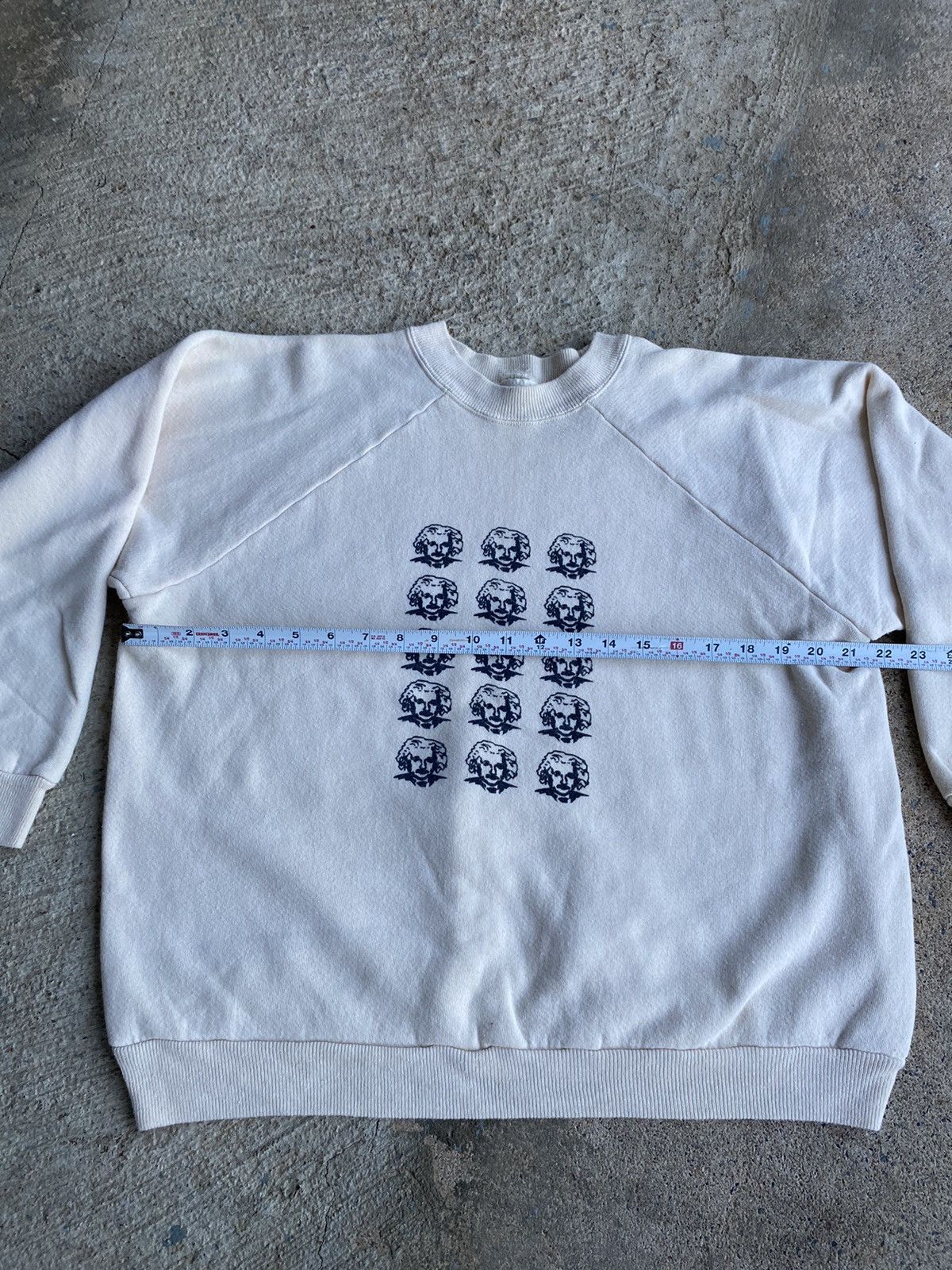 Vintage Vintage 80’s 90’s Albert Einstein Raglan Cream Sweatshirt Size US M / EU 48-50 / 2 - 12 Thumbnail