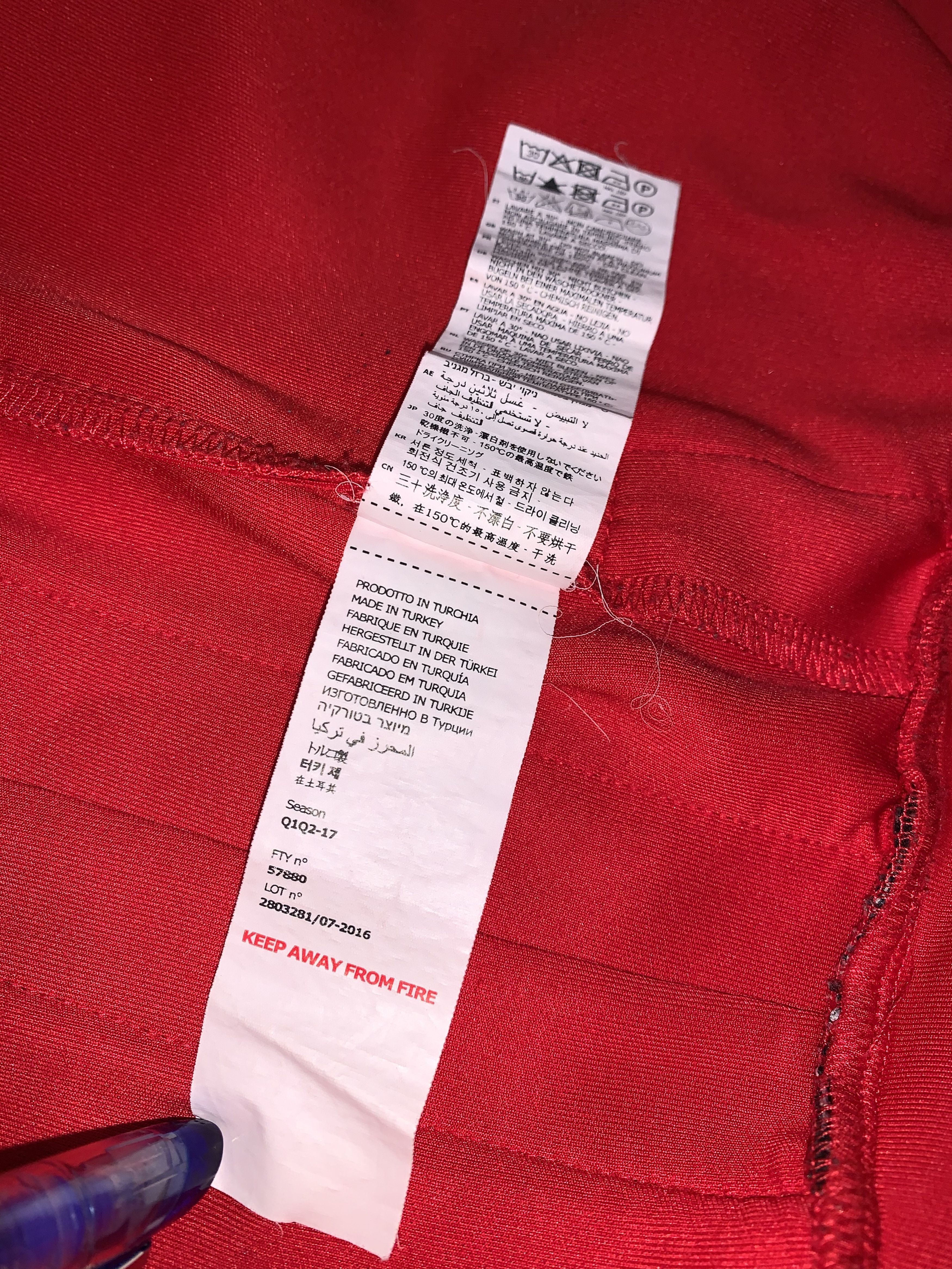 Gosha Rubchinskiy × Kappa SS17 Gosha Rubchinskiy X Kappa Lampasas Zipped Track Jacket Size US S / EU 44-46 / 1 - 18 Thumbnail