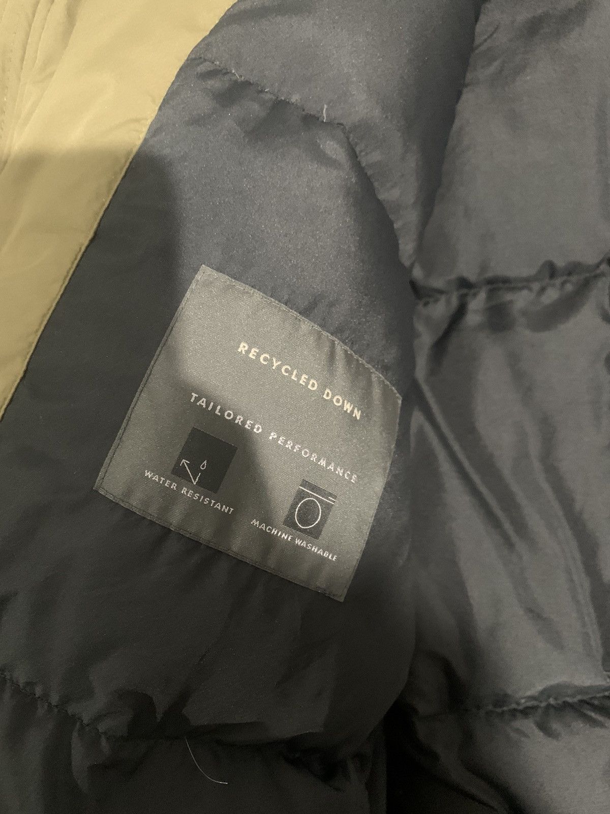 Banana Republic Banana Republic Puffer Jacket Size US L / EU 52-54 / 3 - 6 Thumbnail