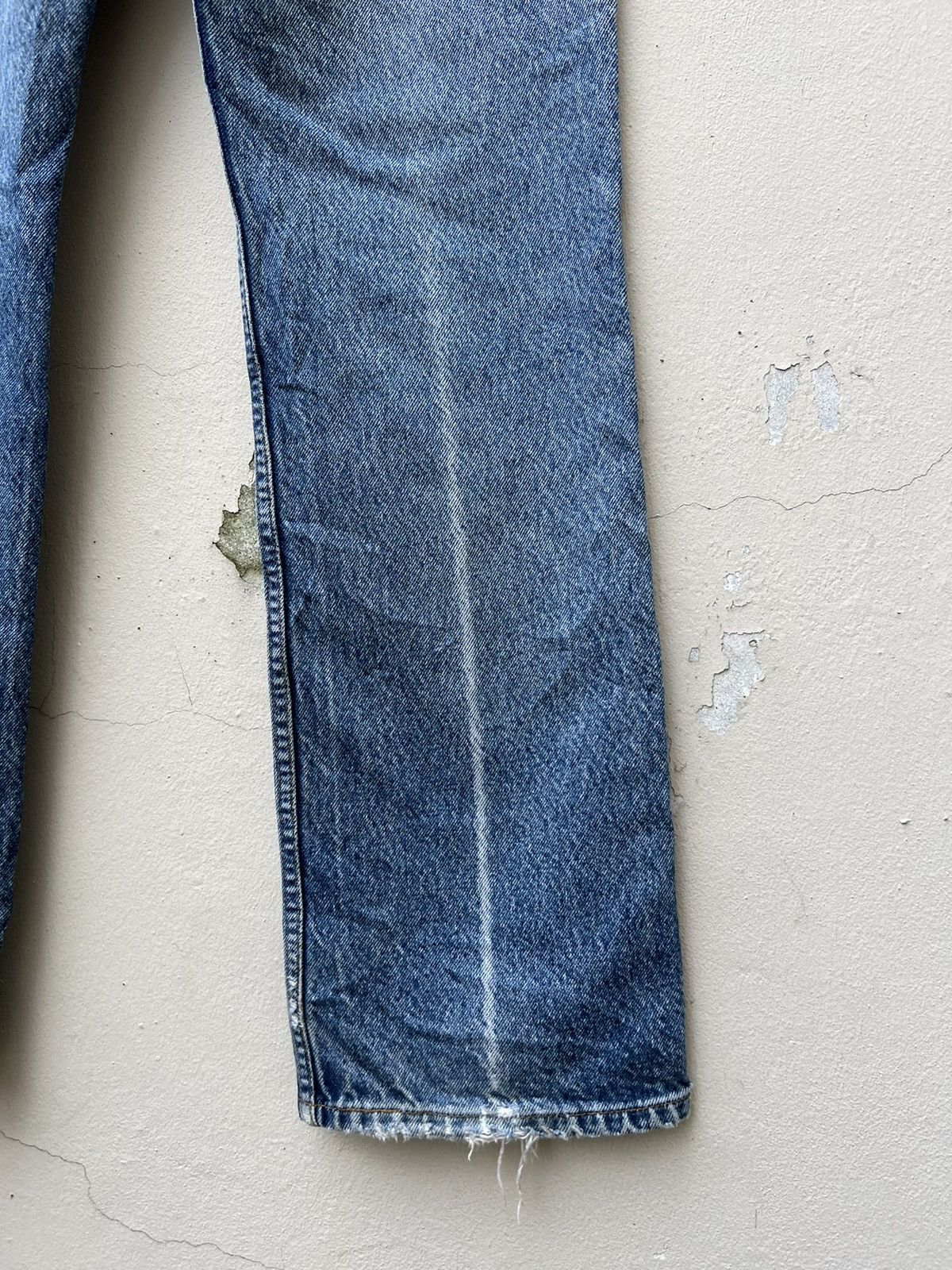 Levi's × Vintage Flare Vintage 1999 Levi’s 517 Fade Blue Denim Jeans Size US 31 - 18 Thumbnail