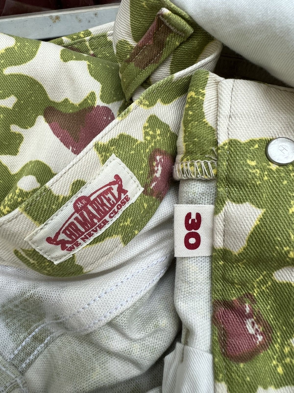 HOLLYWOOD RANCH MARKET Vintage HR Market Japan Psychedelic Camouflage Cropped Jeans Size US 30 / EU 46 - 21 Thumbnail