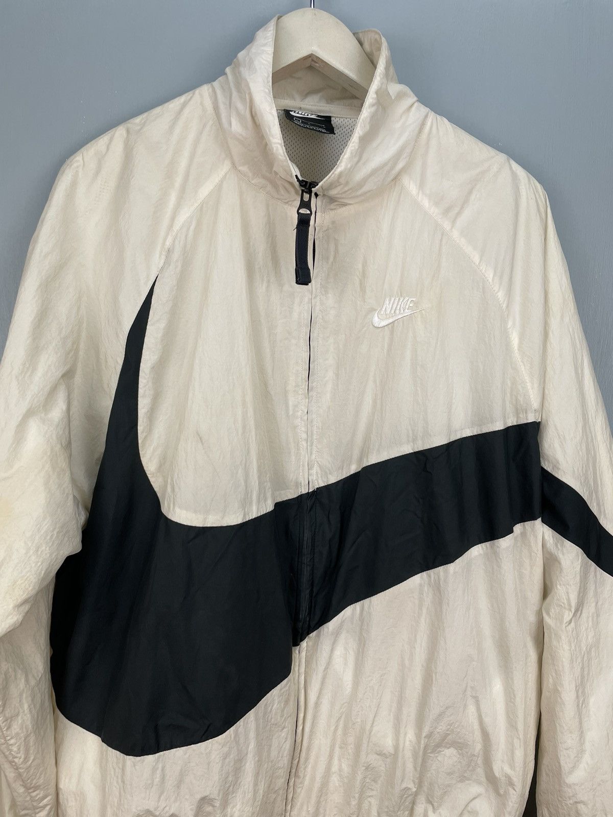 Nike Nike big swoosh logo sweater Size US S / EU 44-46 / 1 - 3 Thumbnail