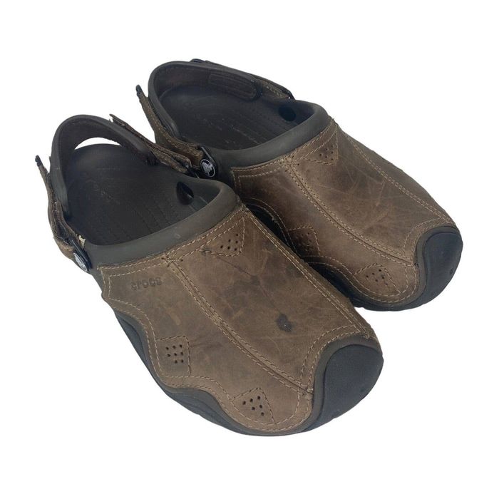 crocs swiftwater leather clog
