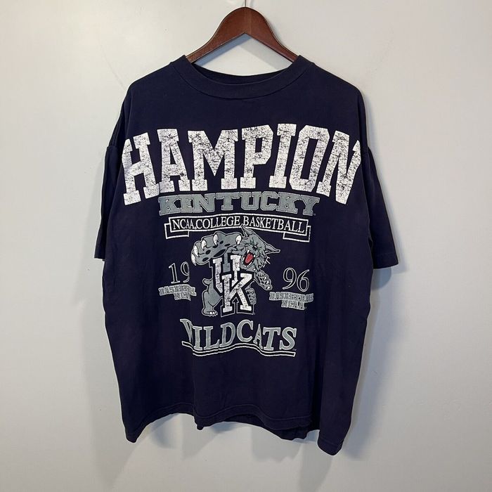 Vintage Wildcats Basketball Tee - L main image 1