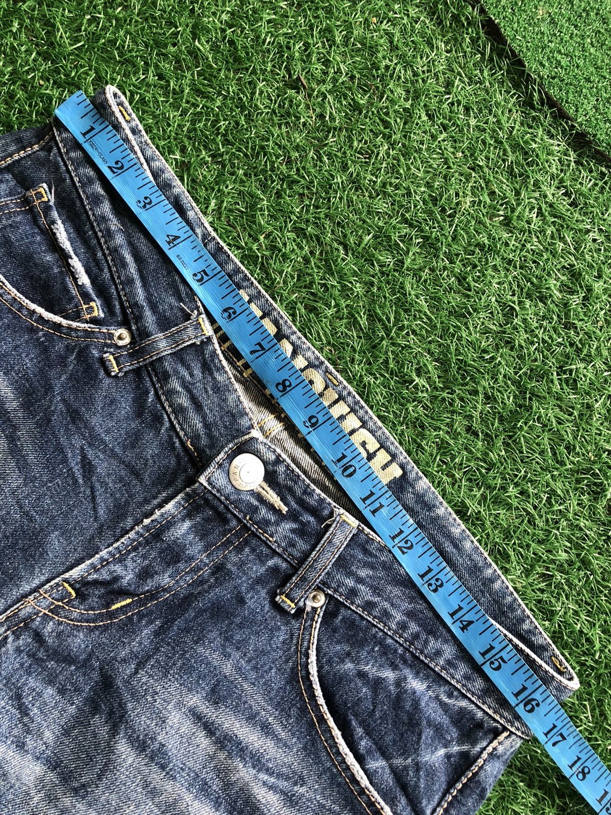 Japanese Brand × Vanquish × Vintage ⚡️STEALS⚡️Vanquish Denim Jeans Made in Japan Size US 27 - 3 Thumbnail