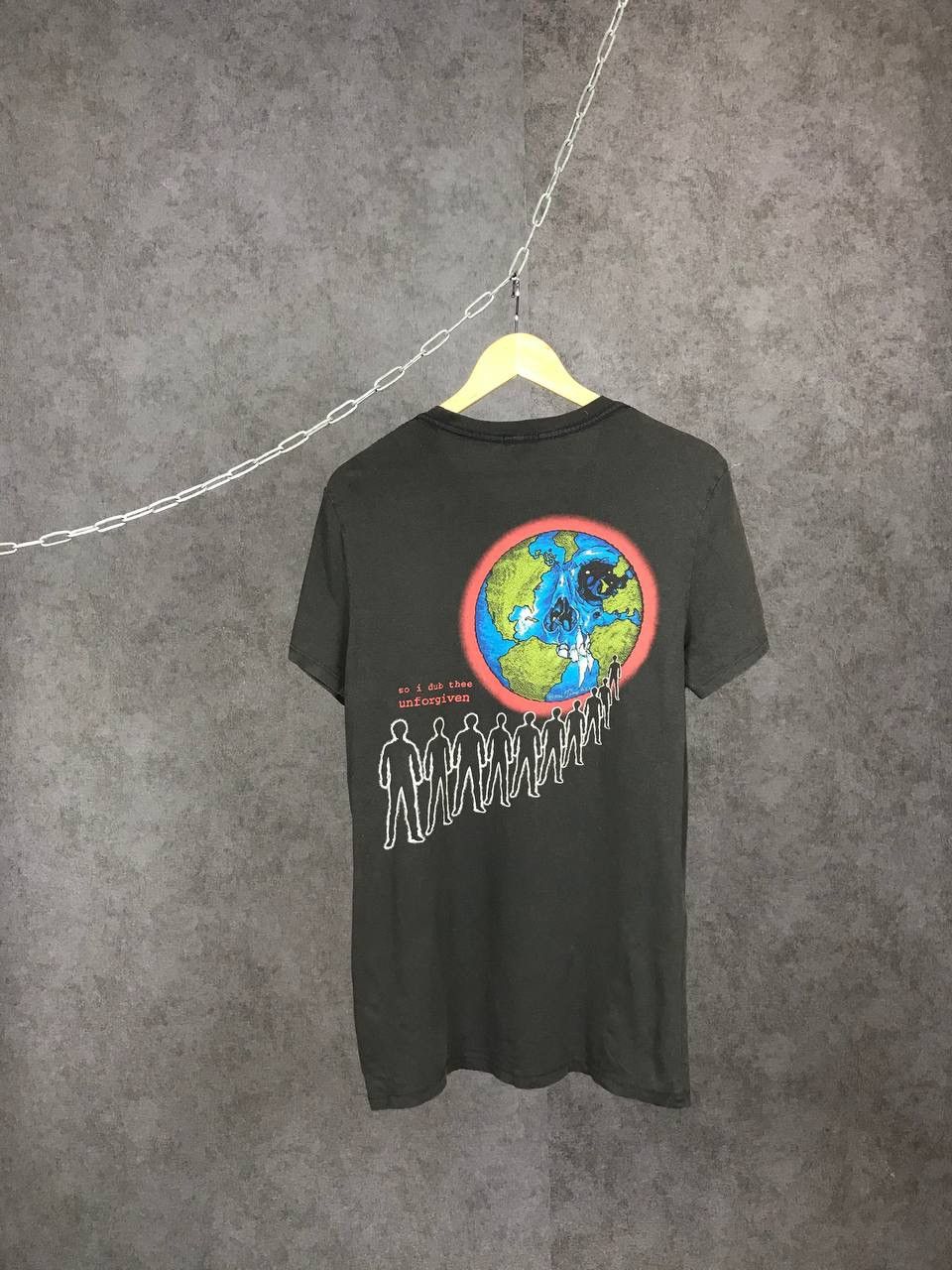 Band Tees Metallica vintage cult rock band overprinted tee Size US S / EU 44-46 / 1 - 2 Thumbnail