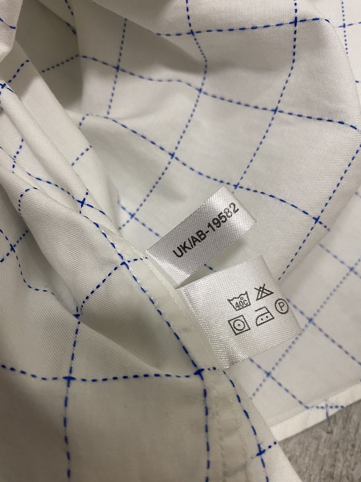 Vintage × Yves Saint Laurent YSL YvesSaintLaurent Pour Homme Vintage Checked Logo Shirt Size US XL / EU 56 / 4 - 14 Thumbnail