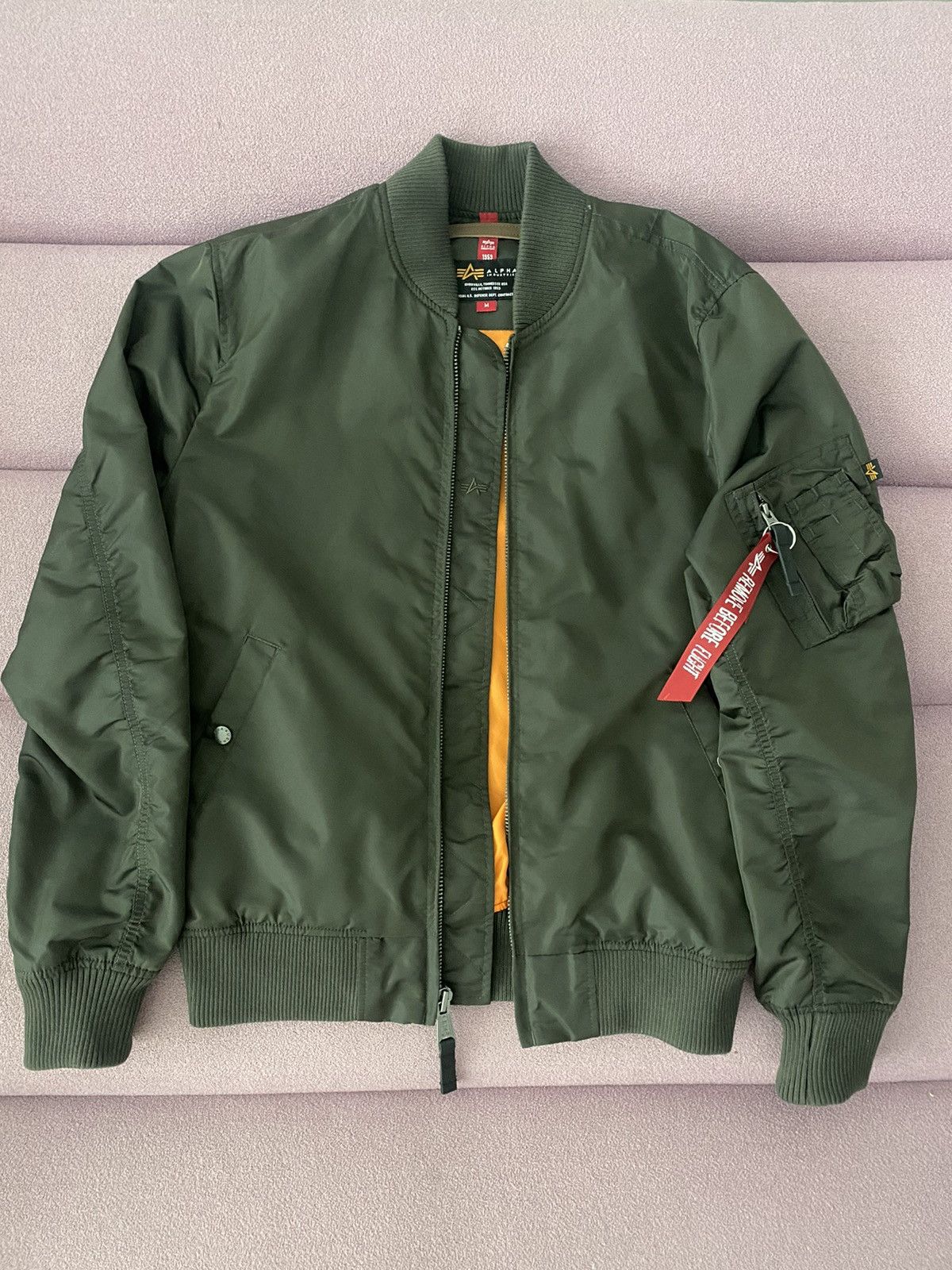 Alpha Industries Alpha Infustries MA-1 TT Size US M / EU 48-50 / 2 - 1 Thumbnail