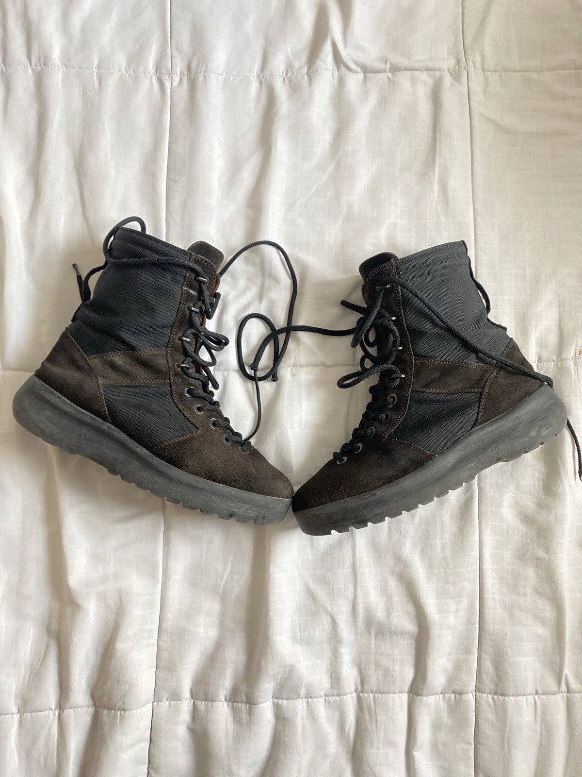 Yeezy season 3 hot sale military boots onyx