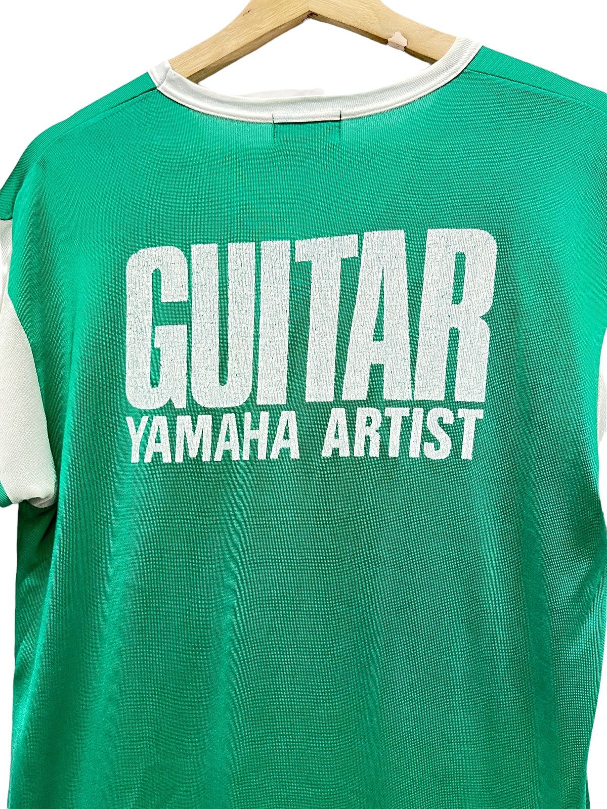 Lad Musician Vintage 80’s GUITAR YAMAHA ARTIST By Wrangler Jersey V-Neck Size US S / EU 44-46 / 1 - 2 Thumbnail