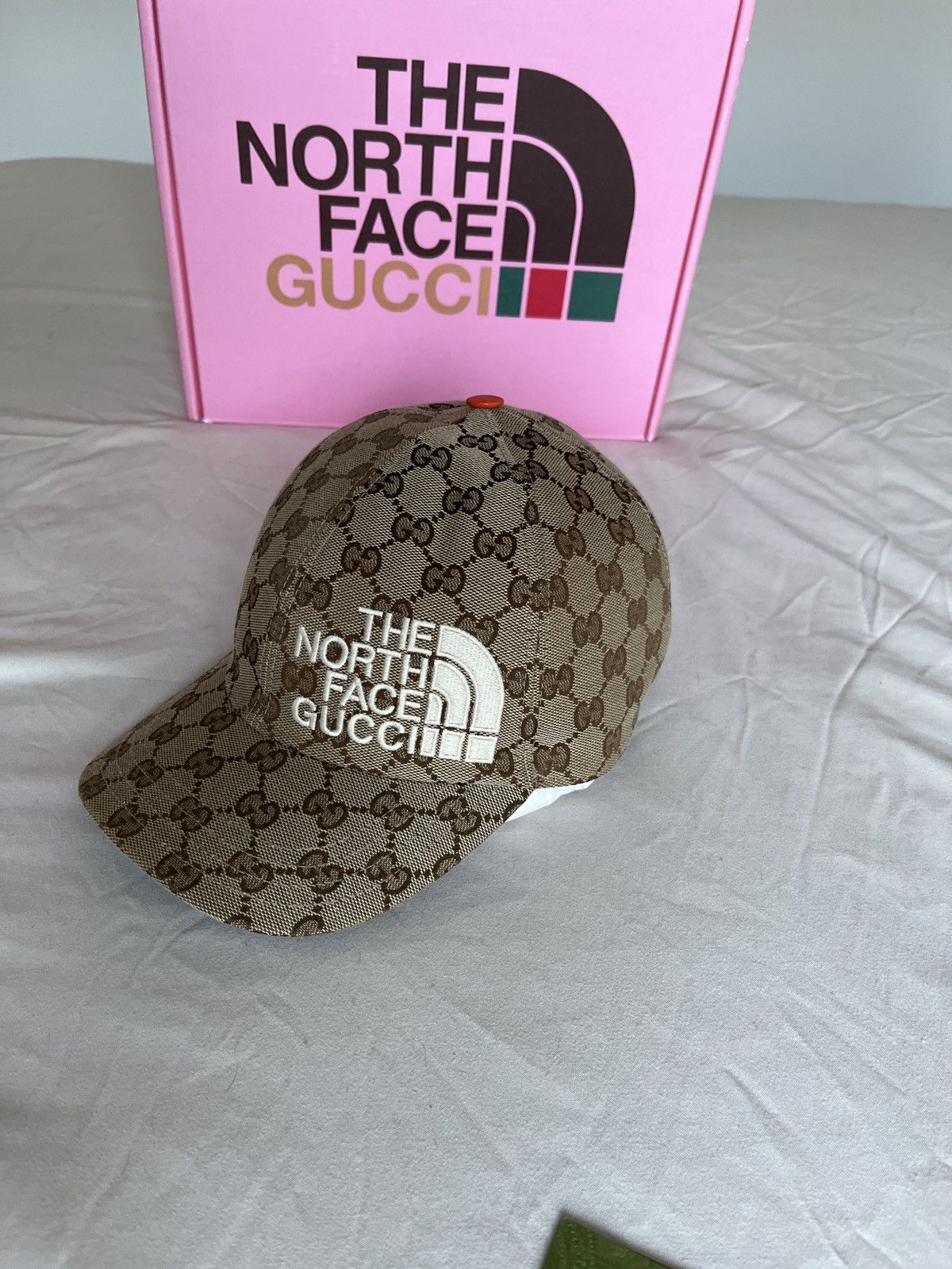 Gucci Beige GG Canvas Web Trim Detail Baseball Cap L Gucci