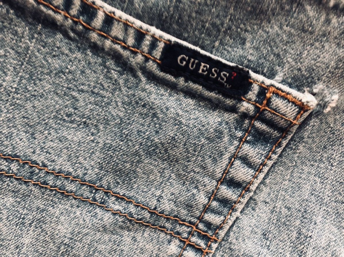 Guess GUESS 🇺🇸 STONEWASHED DENIM SHORTS VINTAGE 90s 31 VGC Size US 31 - 4 Thumbnail