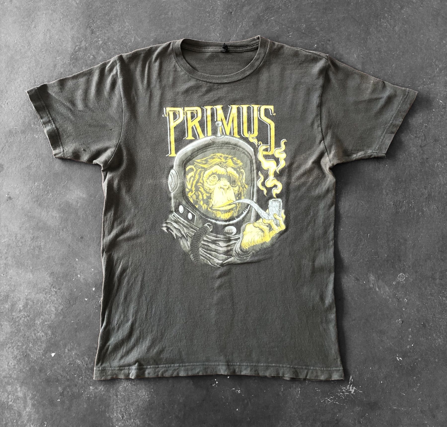 DISTRESSED PRIMUS BAND TEE ASTRO MONKEY