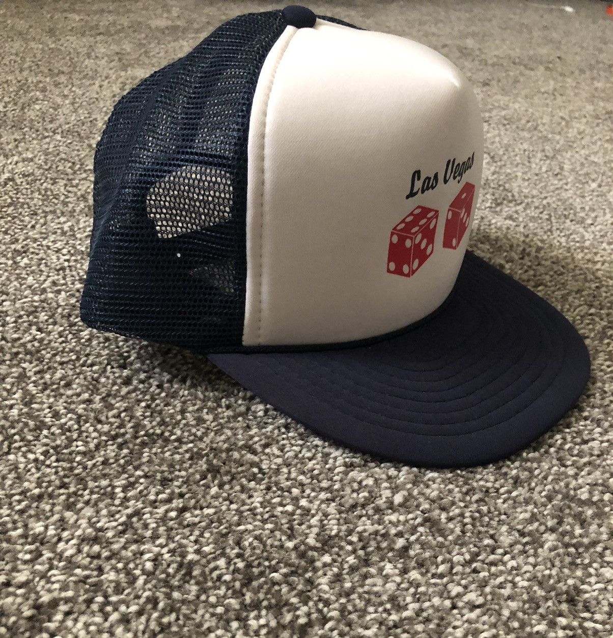 Vintage Vintage Las Vegas Trucker Hat Size ONE SIZE - 4 Thumbnail