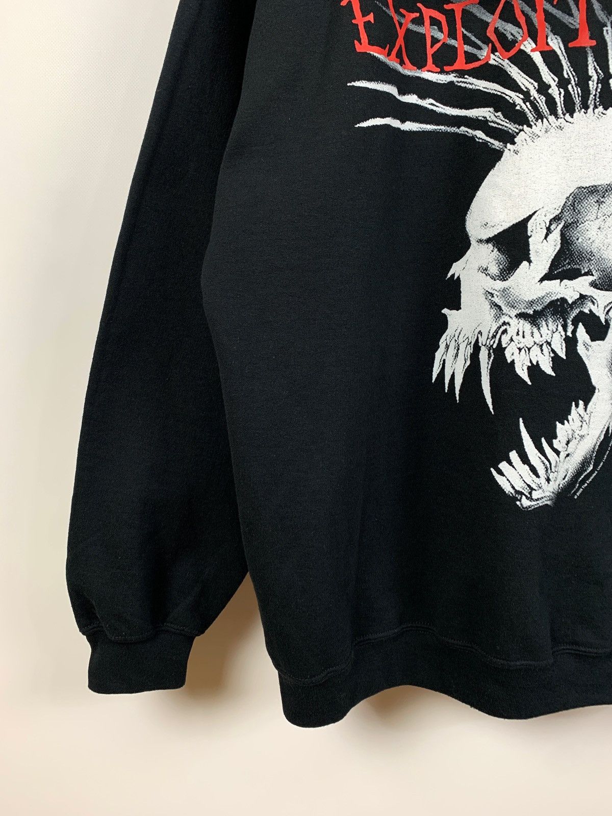 Band Tees 2005 Vintage The Exploited Hardcore Street Punk Hoodie Size US XL / EU 56 / 4 - 13 Thumbnail