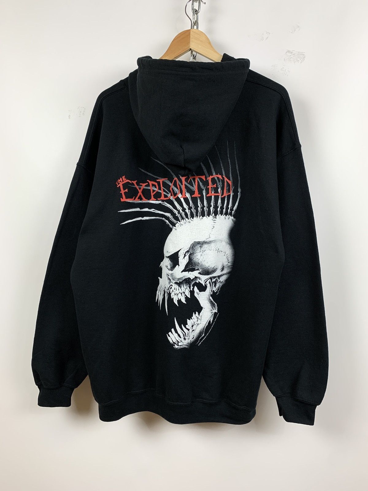 Band Tees 2005 Vintage The Exploited Hardcore Street Punk Hoodie Size US XL / EU 56 / 4 - 1 Thumbnail