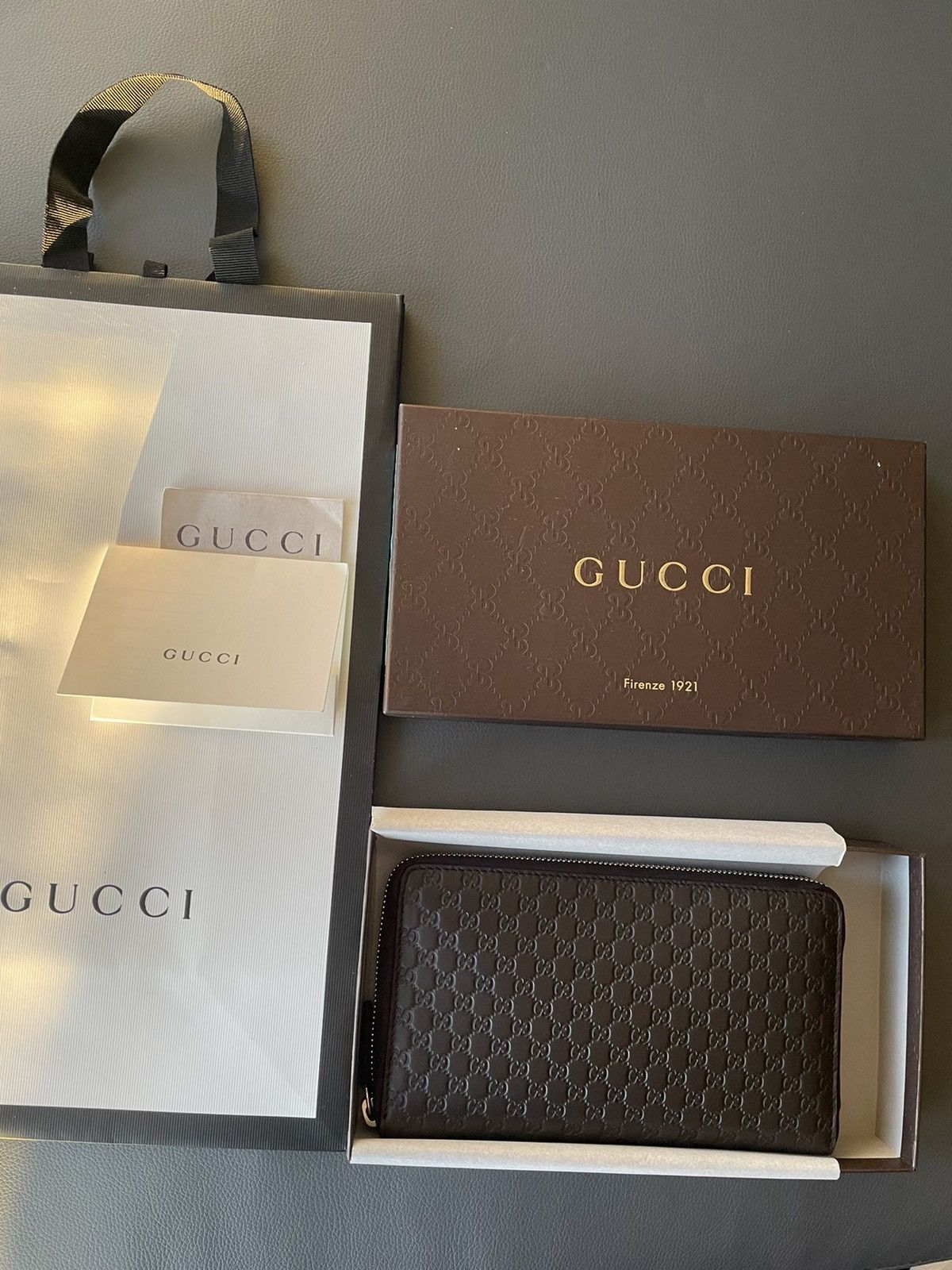 Gucci Iconic Rare Brand New Classic GG Logo XL Zip Leather Wallet Size ONE SIZE - 8 Thumbnail