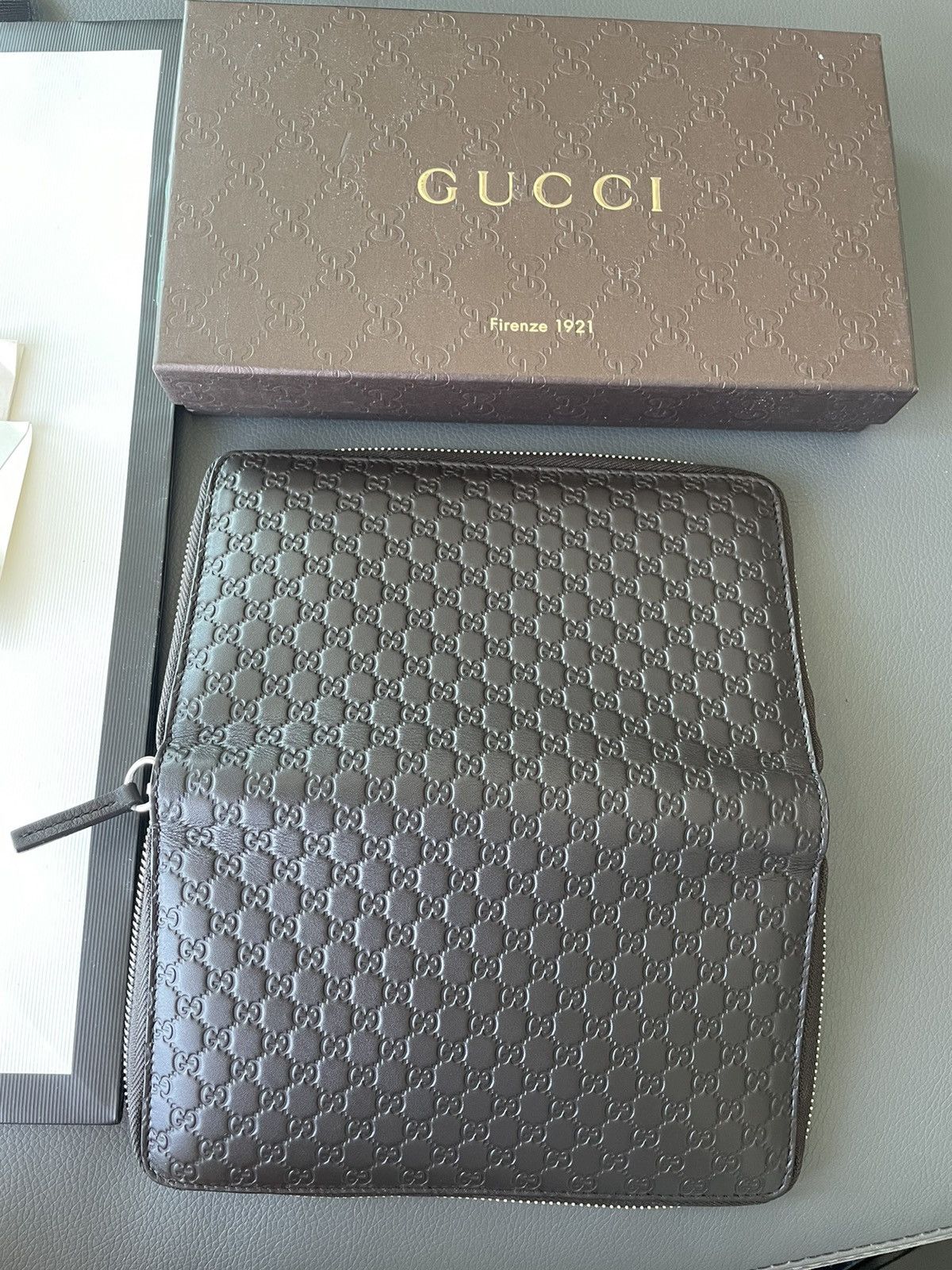 Gucci Iconic Rare Brand New Classic GG Logo XL Zip Leather Wallet Size ONE SIZE - 21 Thumbnail