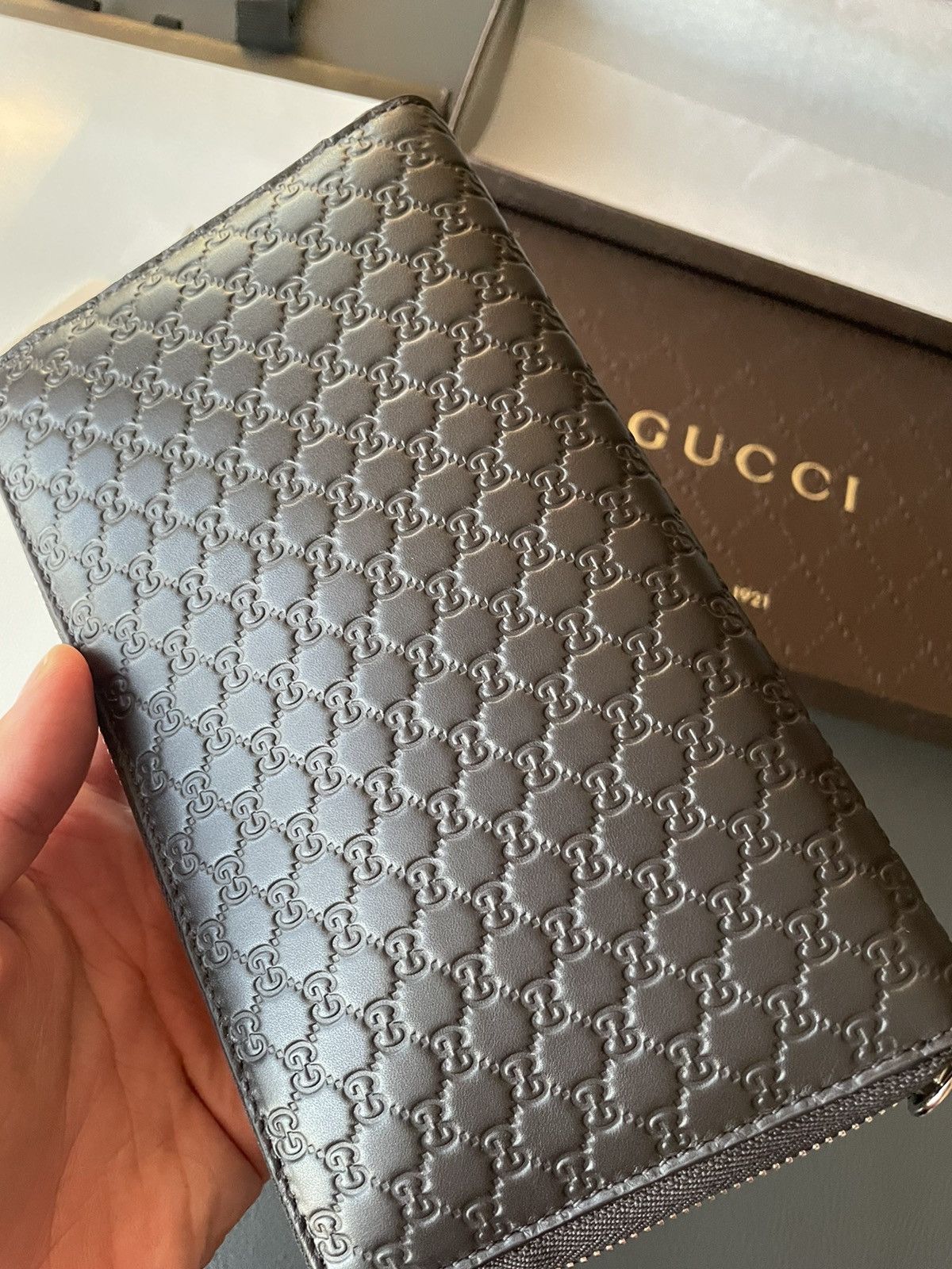 Gucci Iconic Rare Brand New Classic GG Logo XL Zip Leather Wallet Size ONE SIZE - 15 Thumbnail