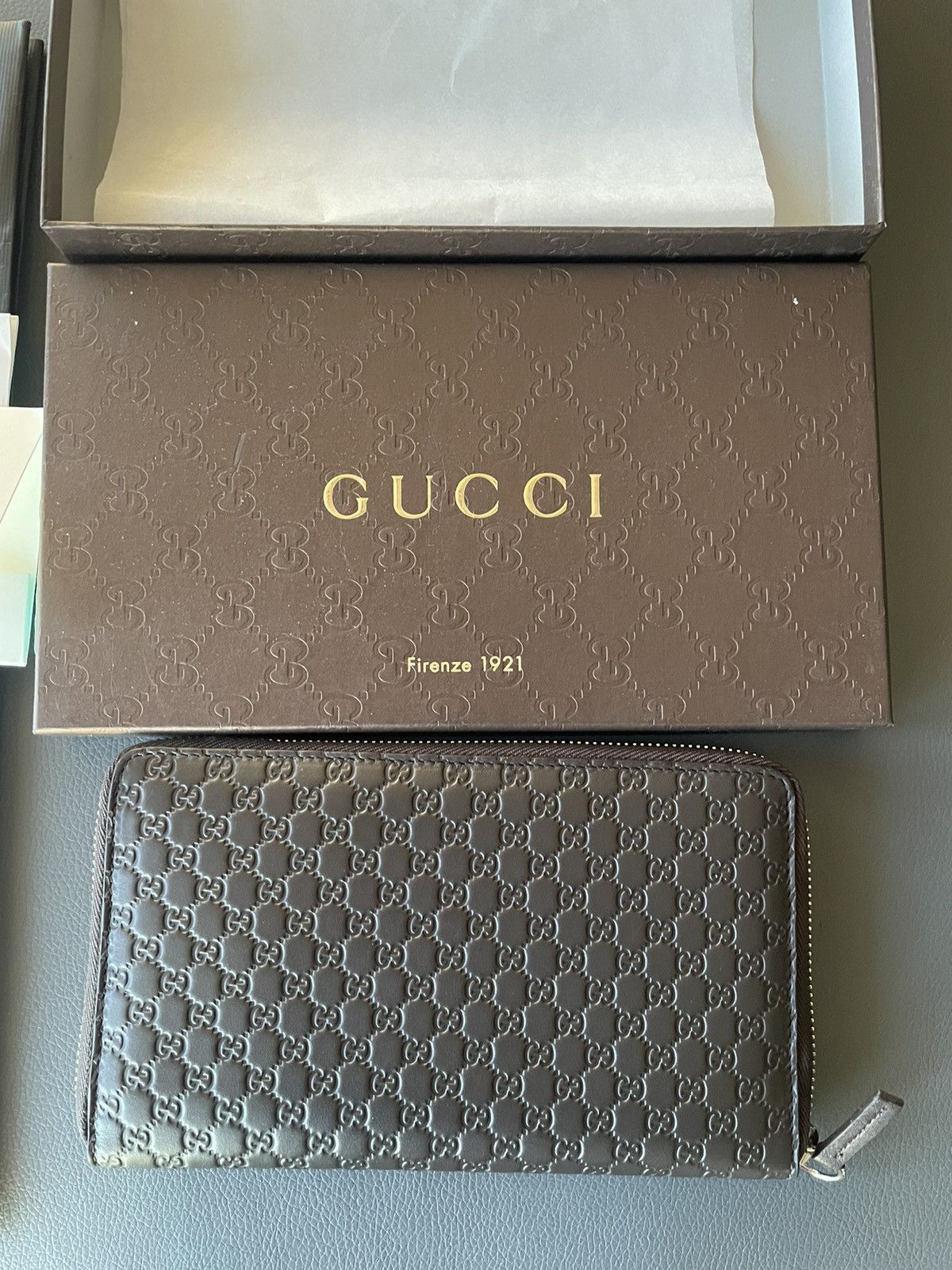 Gucci Iconic Rare Brand New Classic GG Logo XL Zip Leather Wallet Size ONE SIZE - 13 Thumbnail