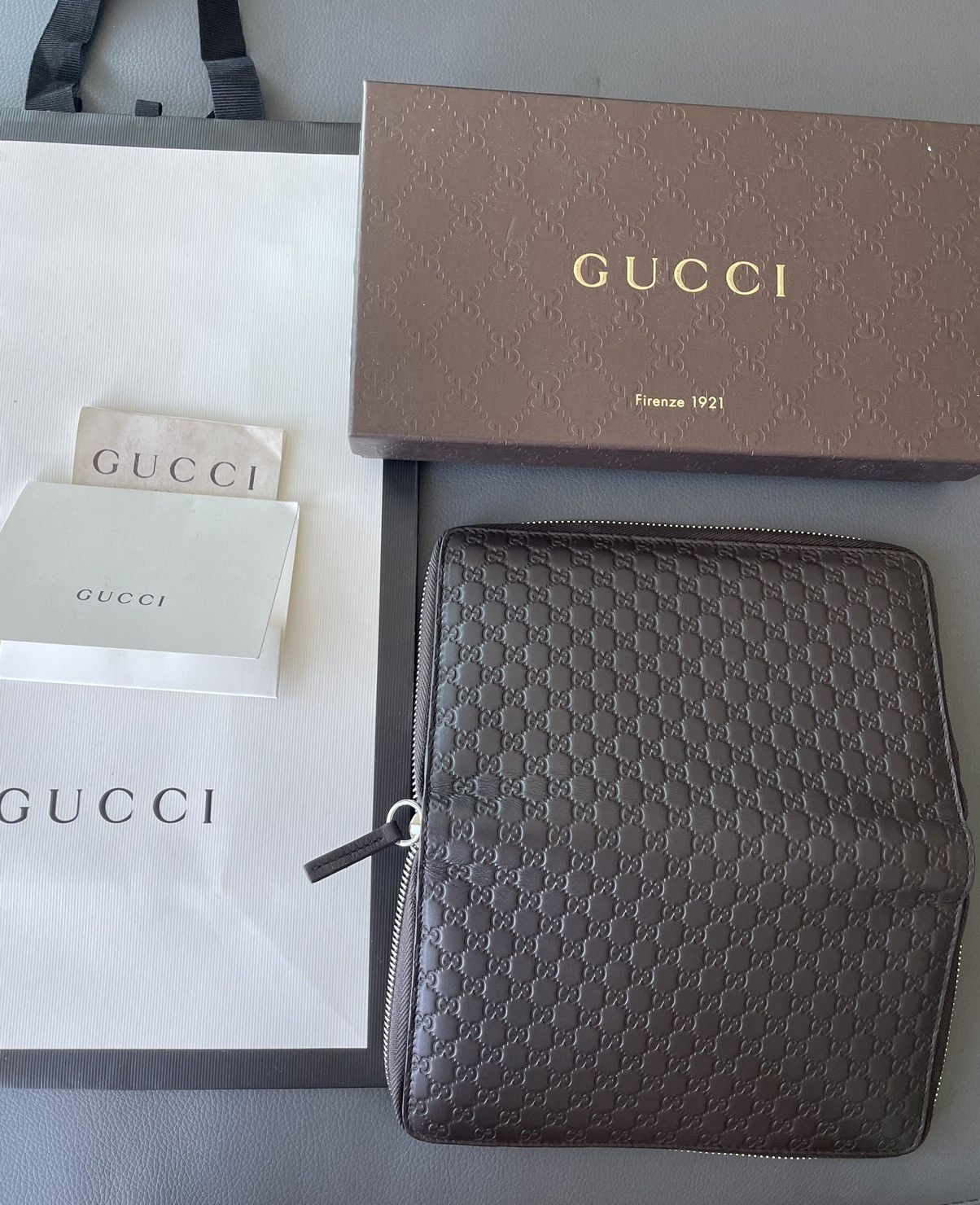 Gucci Iconic Rare Brand New Classic GG Logo XL Zip Leather Wallet Size ONE SIZE - 19 Thumbnail