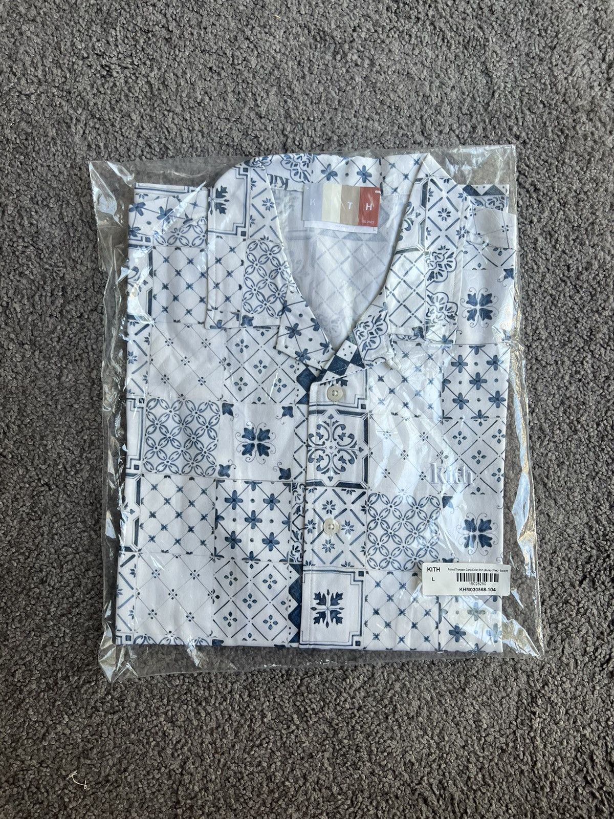 Kith Kith Azulejo Tiles Thompson Camp Collar Shirt Sandrift | Grailed