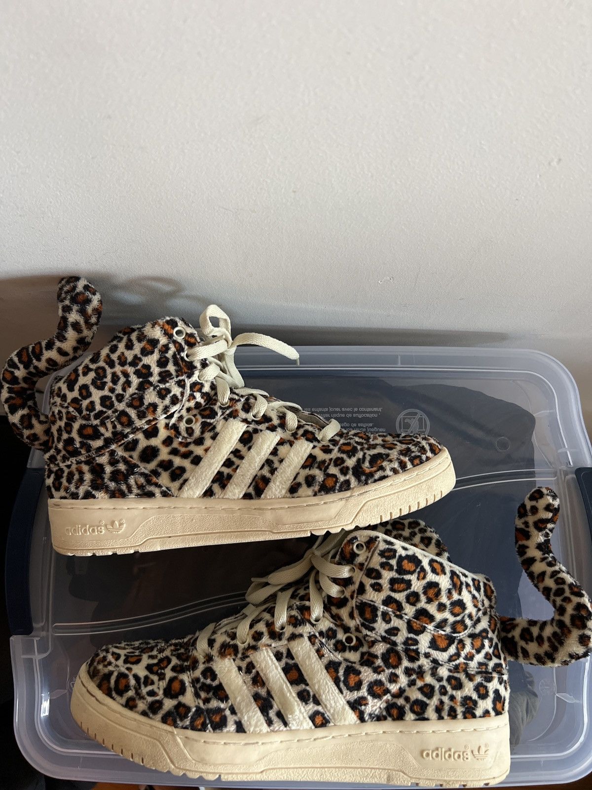 jeremy scott adidas leopard