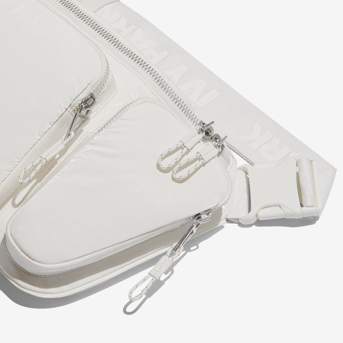 IVY PARK x adidas☆オーバーサイズ Waist Bag 関送無料 adidas Ivy Park Oversized Waist Bag Black - FW23 - US