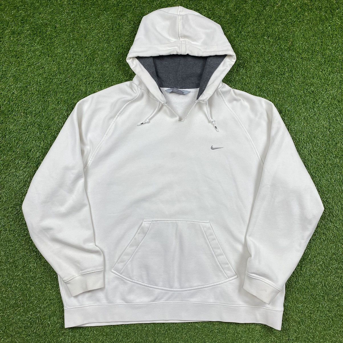 Nike Vintage Nike White Swoosh Hoodie Sweatshirt Size XXL Size US XXL / EU 58 / 5 - 1 Thumbnail
