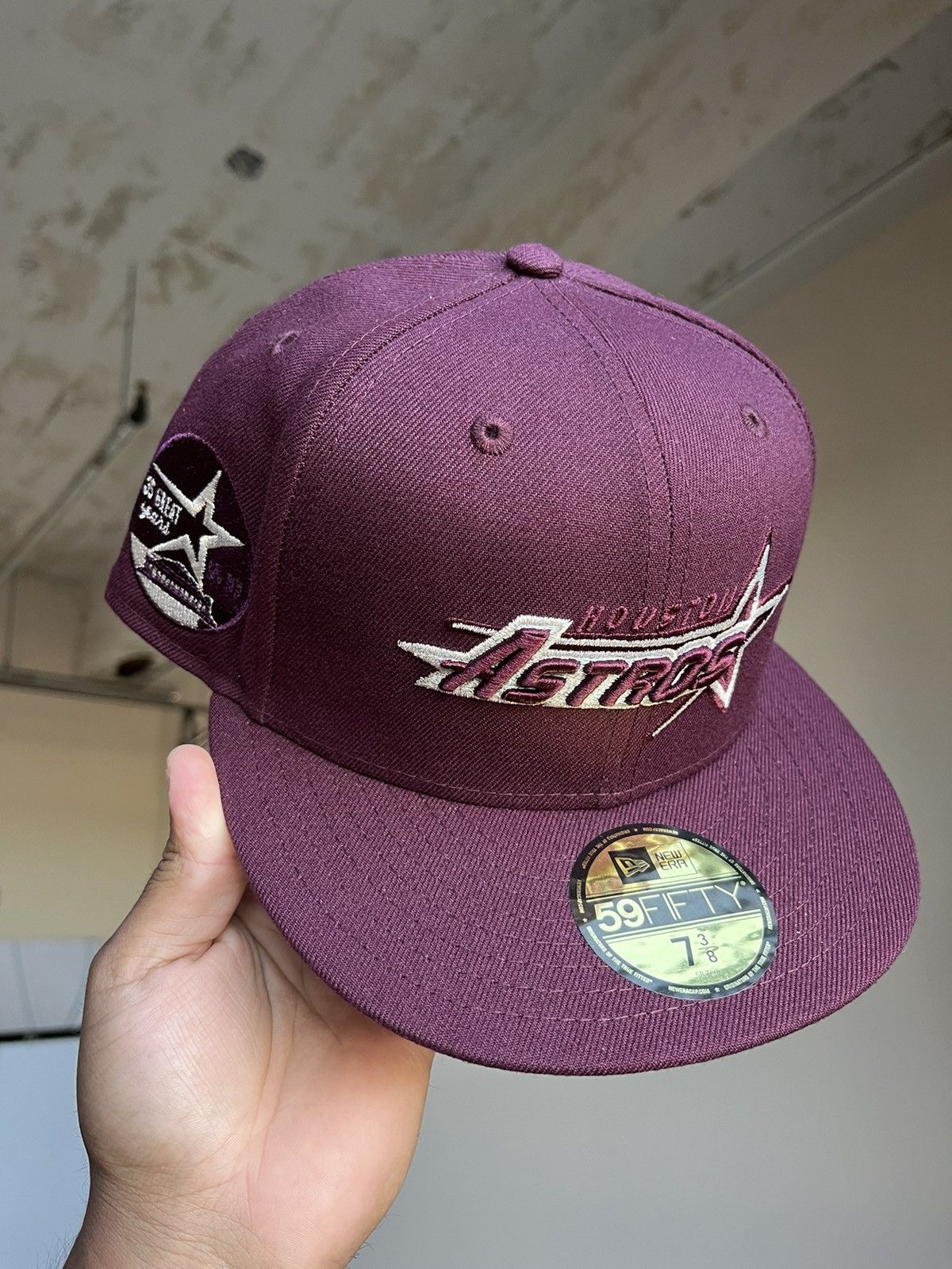 Selena Astros New Era Fitted Hat comes with 1 free mystery pin –  BeisbolMXShop