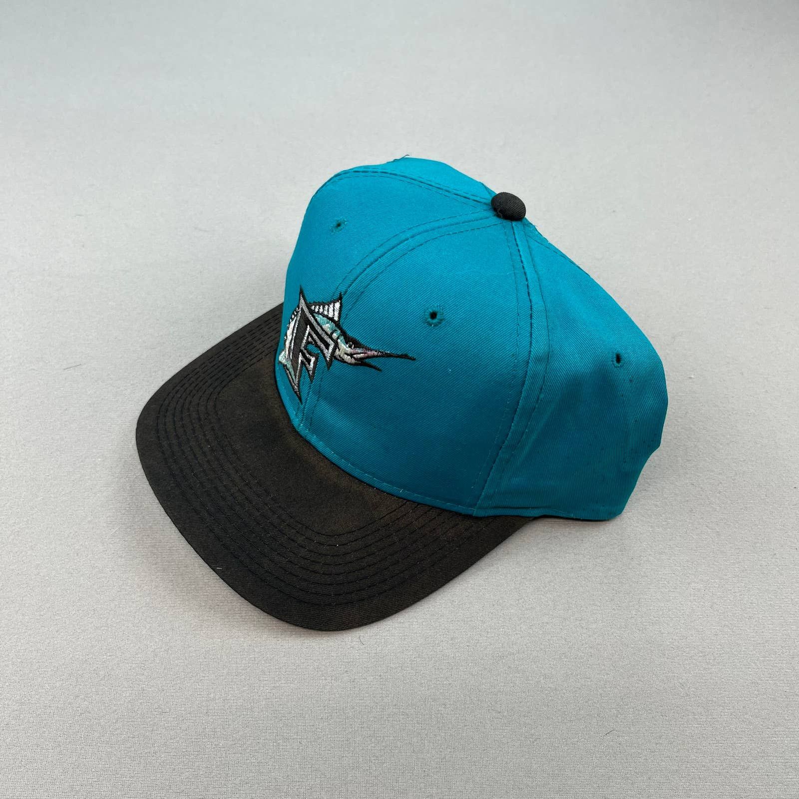 Signed Florida Marlins Vintage Deadstock Cap – Black Market Vintage