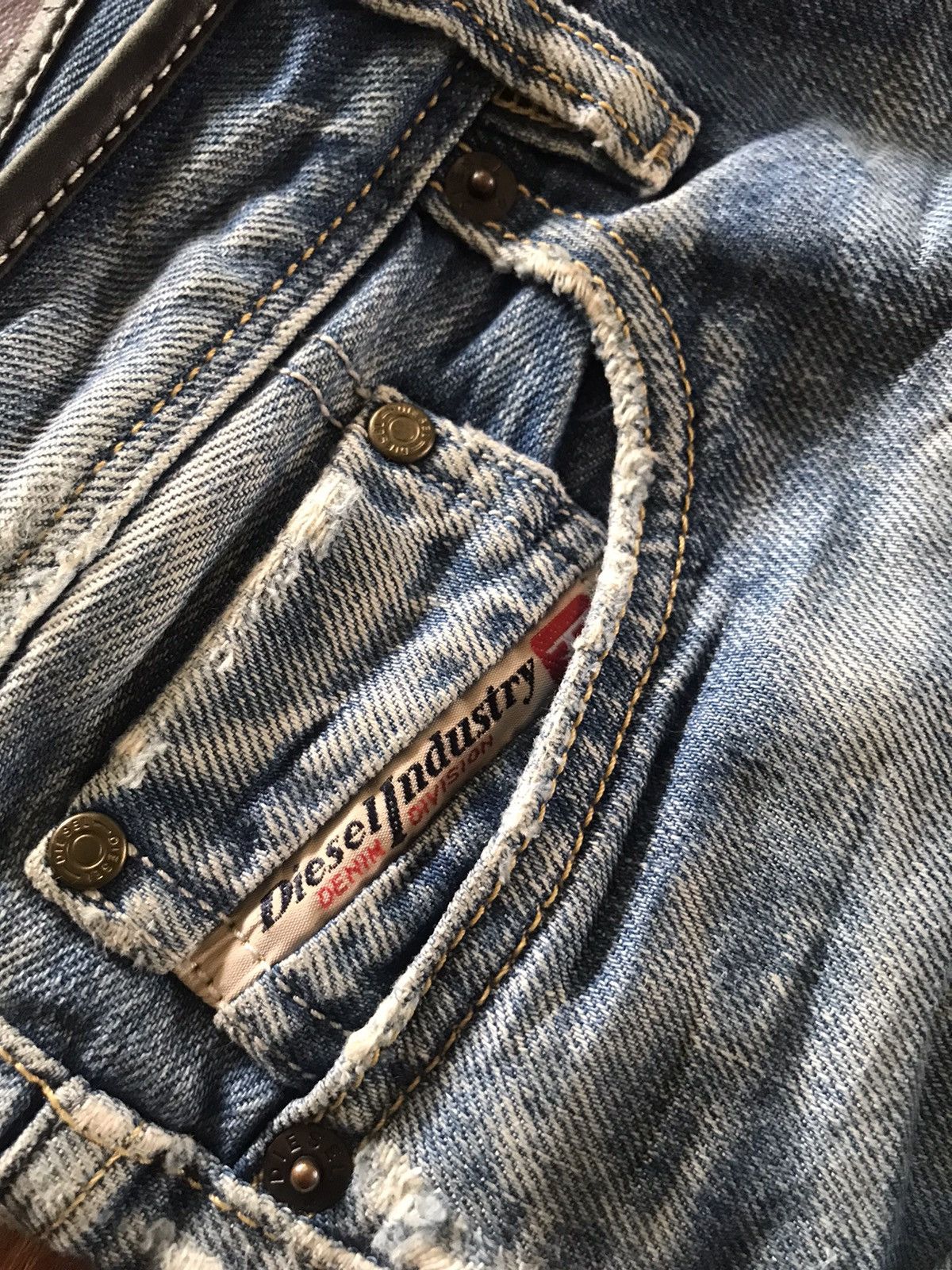 Diesel VTG DIESEL ITALY JEANS Size 32" / US 10 / IT 46 - 16 Thumbnail