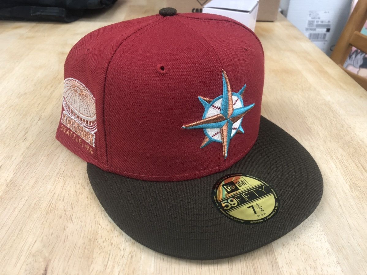Topperz Seattle Mariners Kingdome Copper Two Tone 7 1/2