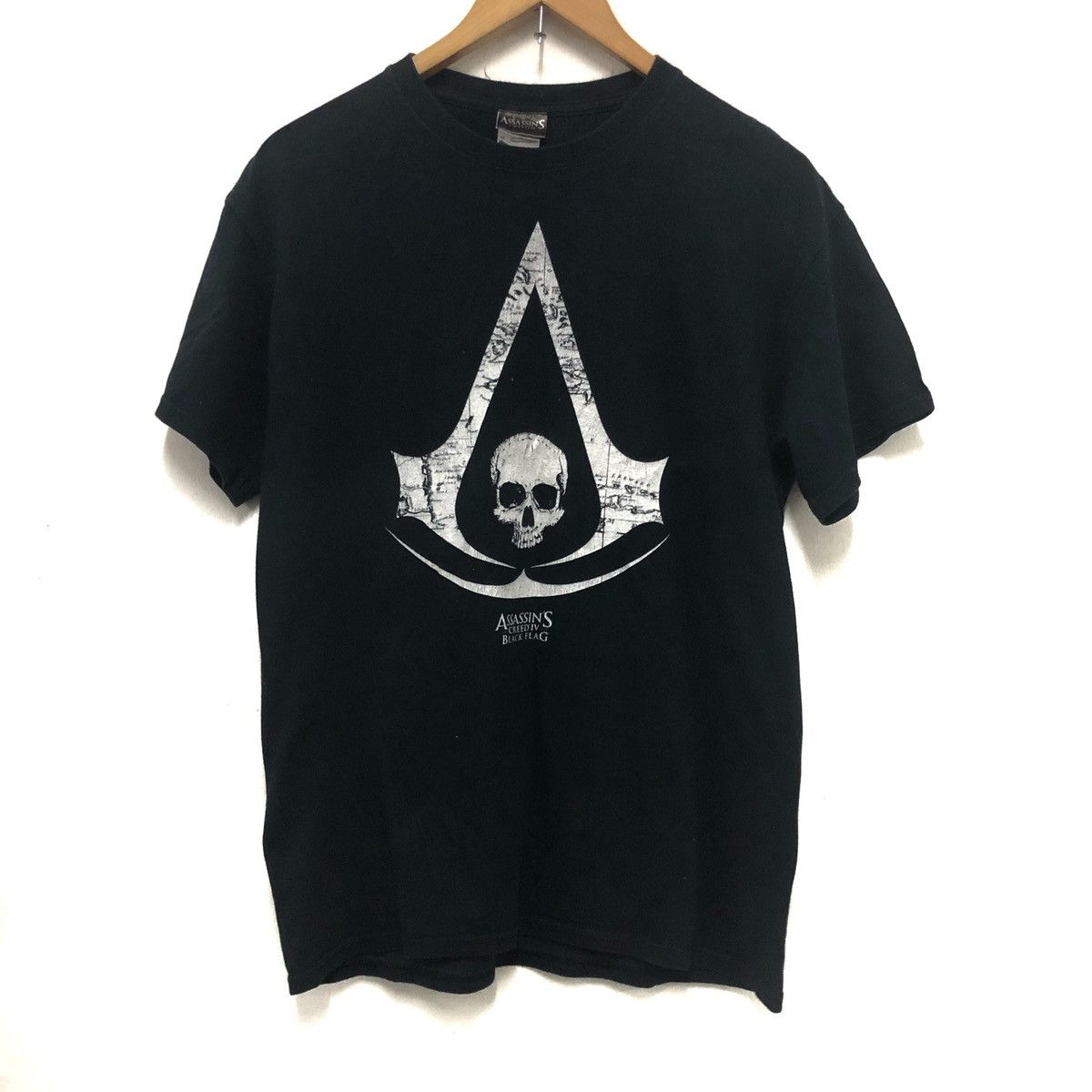 Japanese Brand Assasin’s creed IV black flag copyright © 2013 Size US M / EU 48-50 / 2 - 1 Thumbnail