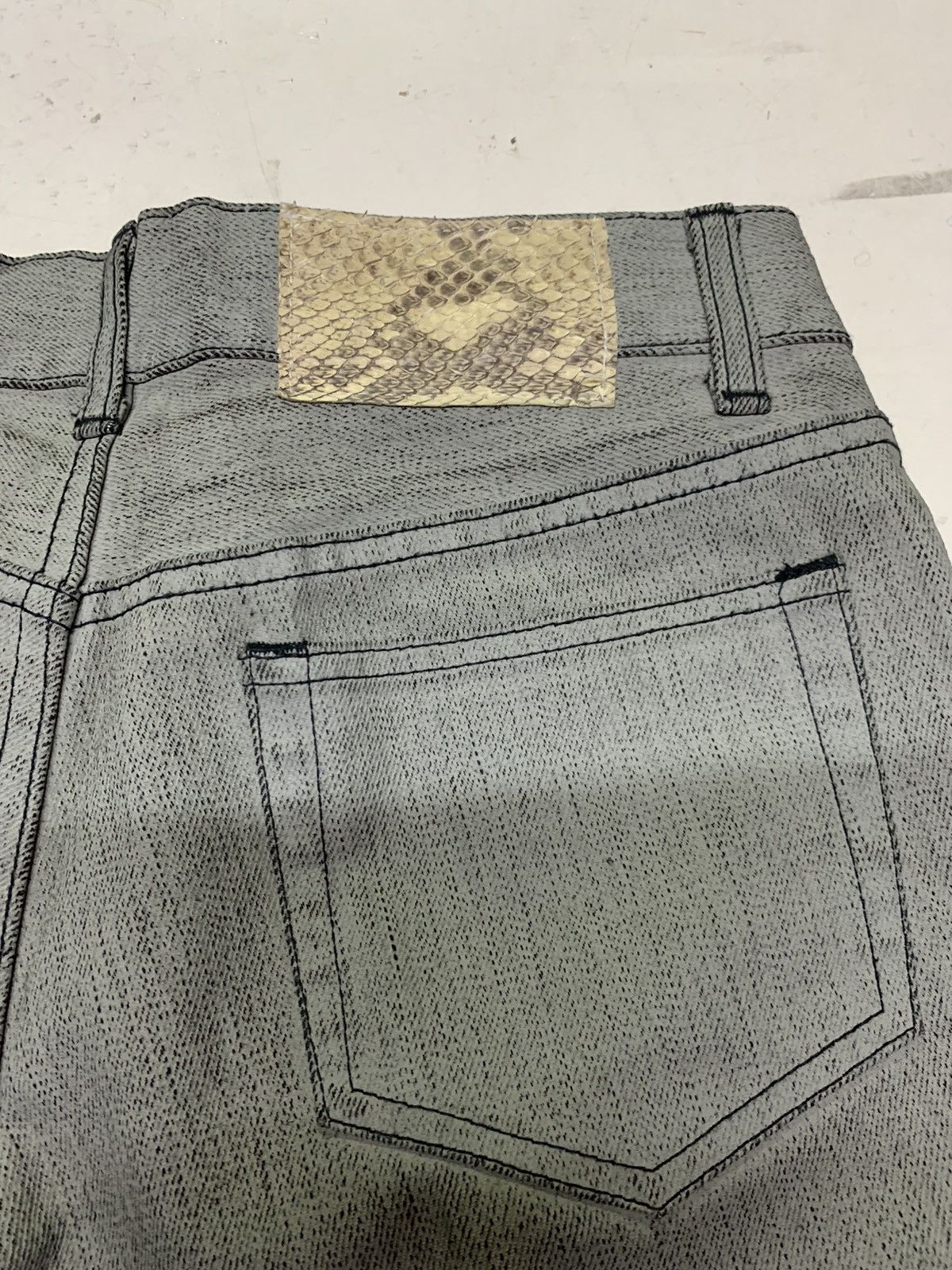5351 POUR LES HOMMES 5315 pour les homes Size US 32 / EU 48 - 7 Thumbnail