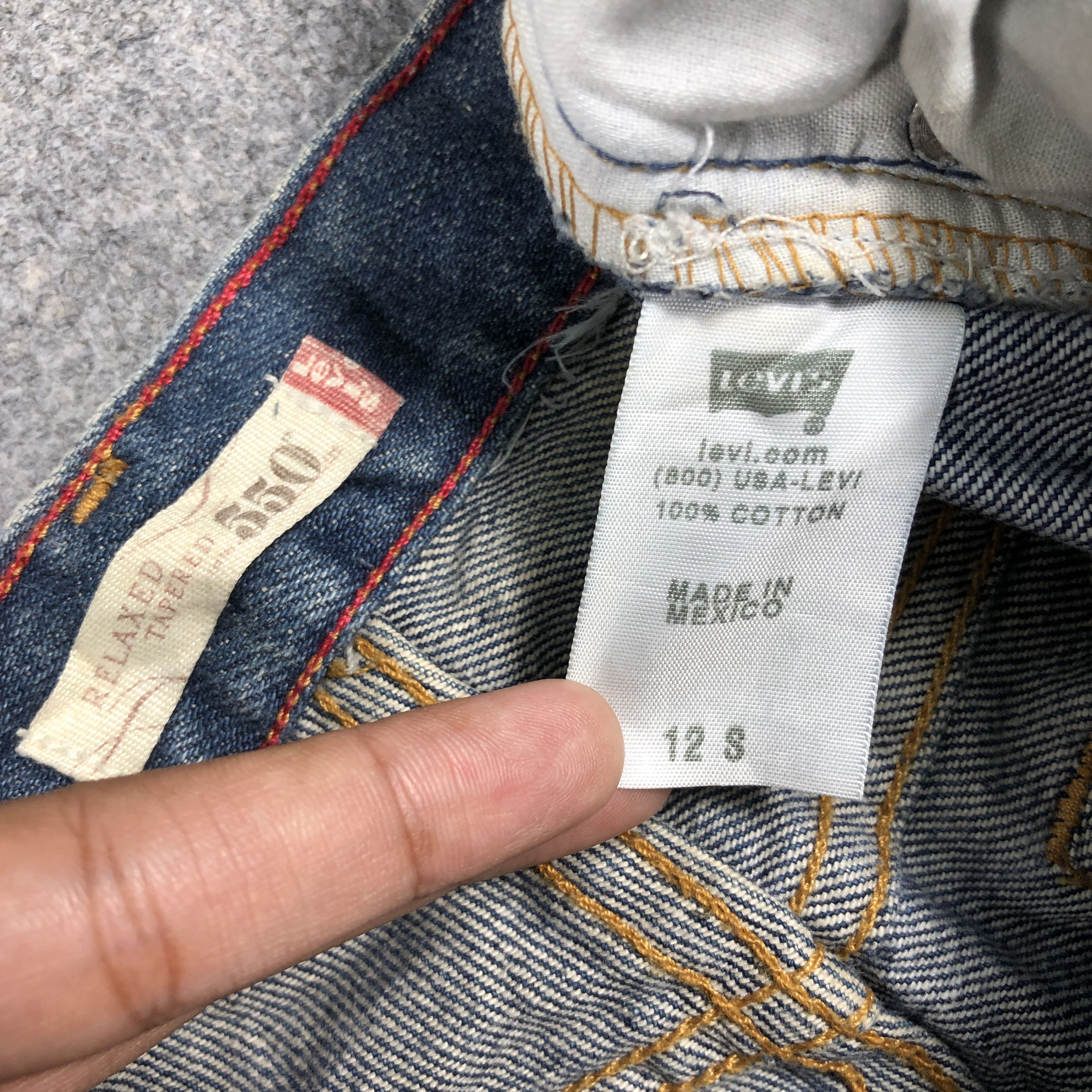 Levi's × Vintage Vintage Levis 550 Jeans Relaxed Tapered L749W Size 33" - 9 Thumbnail