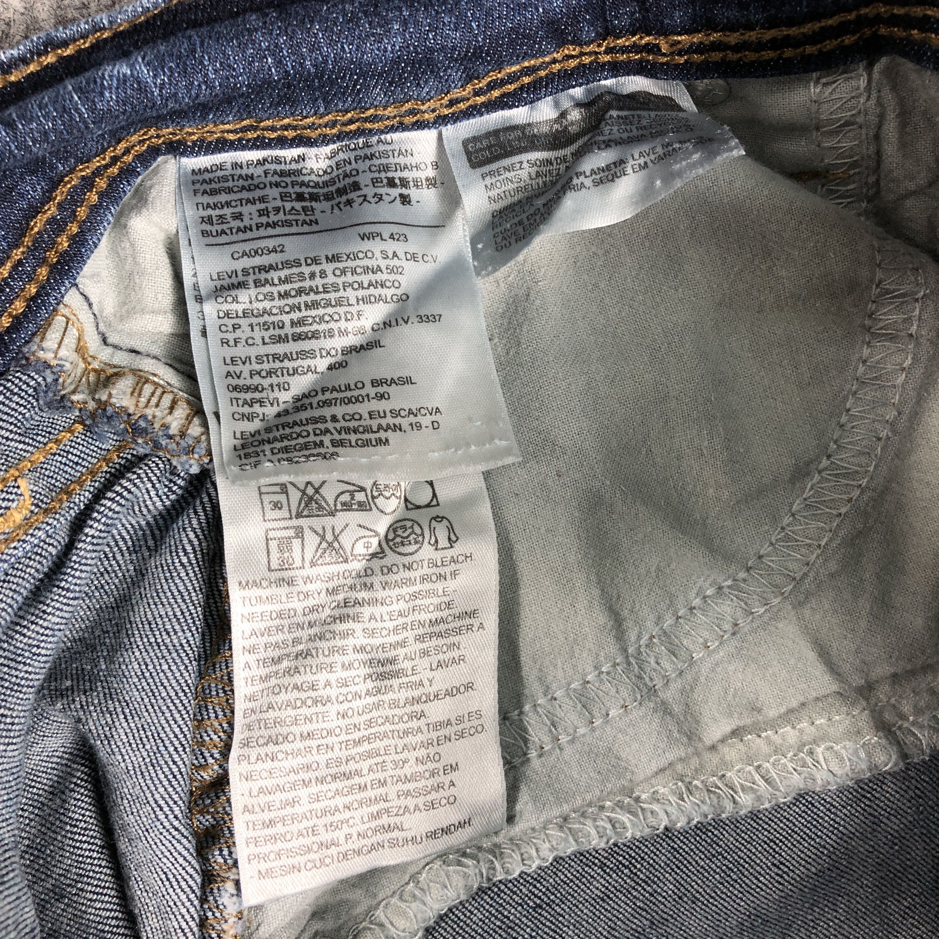Levi's × Vintage Vintage 512 Levis Jeans Flare Slimming Bootcut L748W Size 31" - 10 Thumbnail