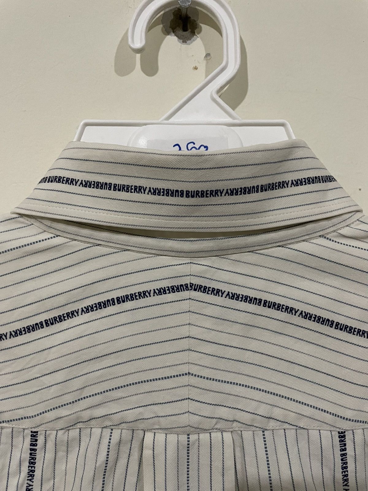 Burberry Burberry Spellout All Over Thin Stripe Shirts Size US L / EU 52-54 / 3 - 19 Thumbnail