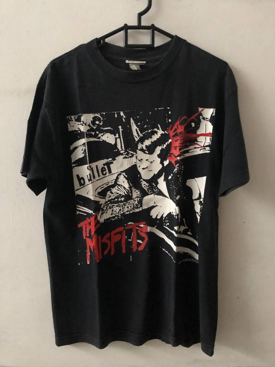 Band Tees Vintage Misfits T-Shirt Better Dead on Red 2001 Size US M / EU 48-50 / 2 - 1 Thumbnail