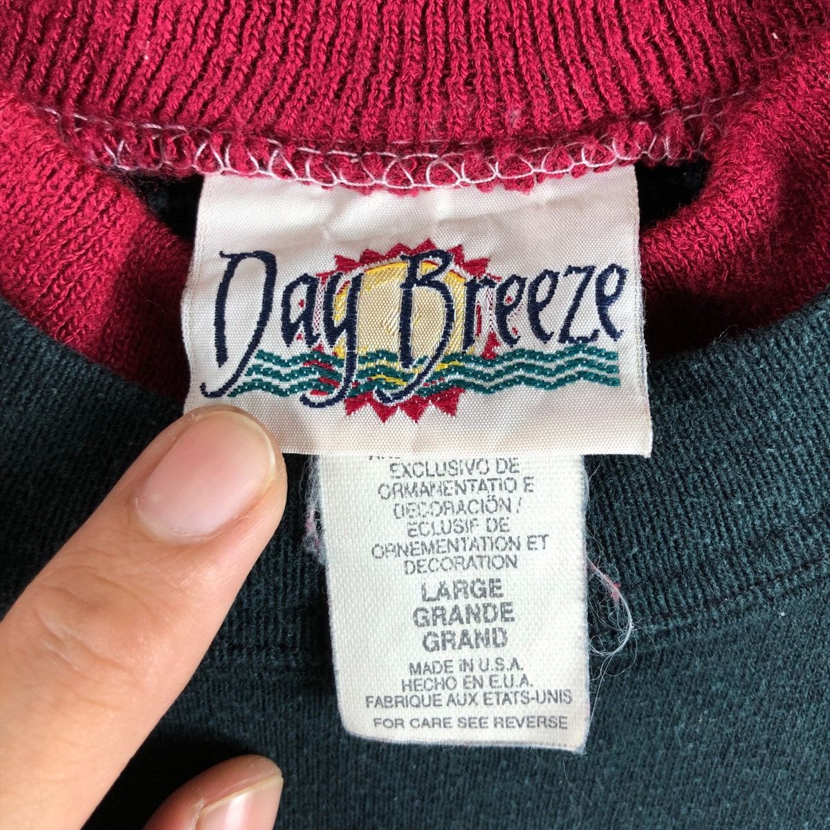 Vintage Day Breeze Panorama Animal Art Sweatshirt Pullover