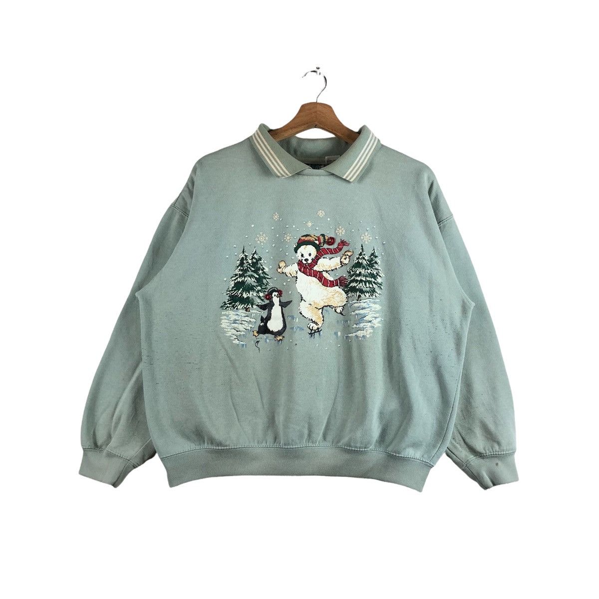 Vintage Bold Spirit Bear Ski Collared Sweatshirt Pullover