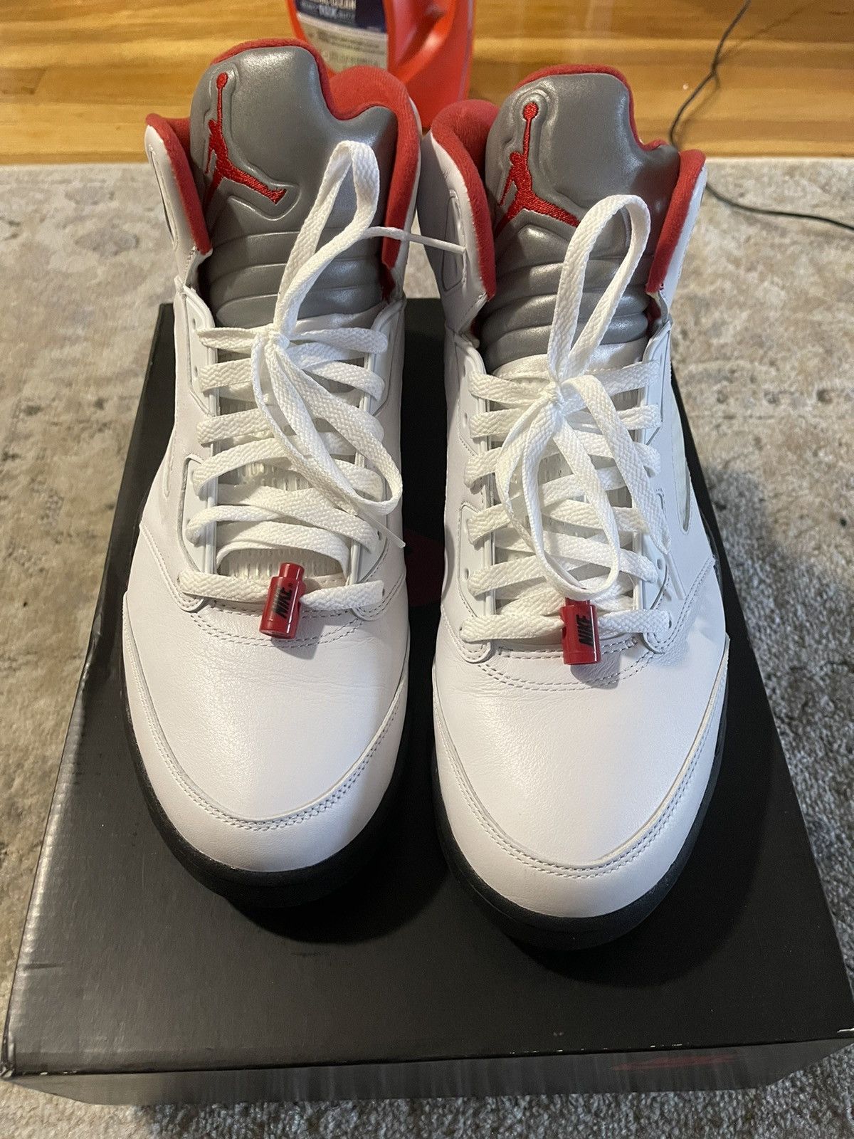 Jordan Brand Air Jordan 5 Retro Fire Red 2020 Size US 13 / EU 46 - 4 Thumbnail