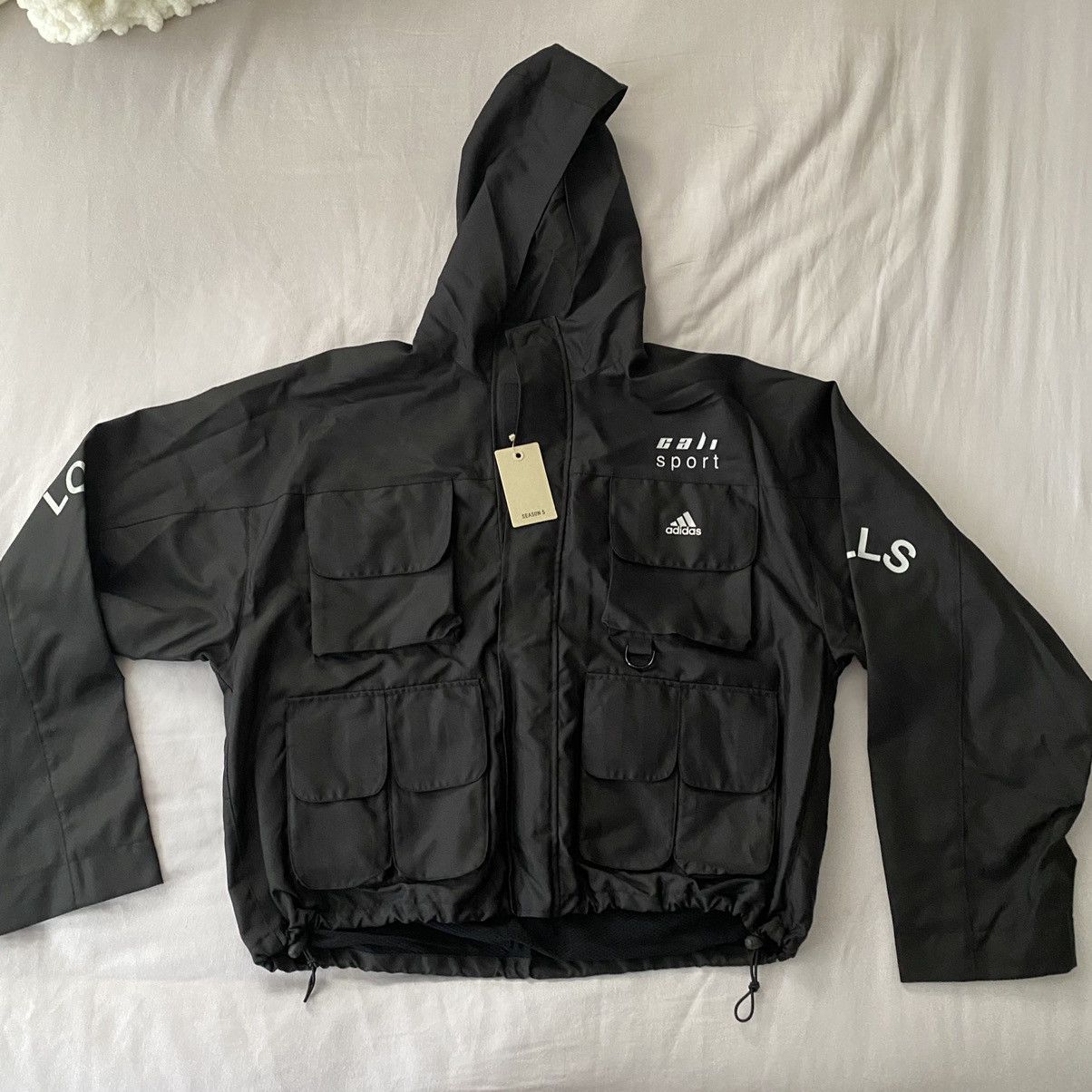 Yeezy season 5 store adidas calabasas sport parka