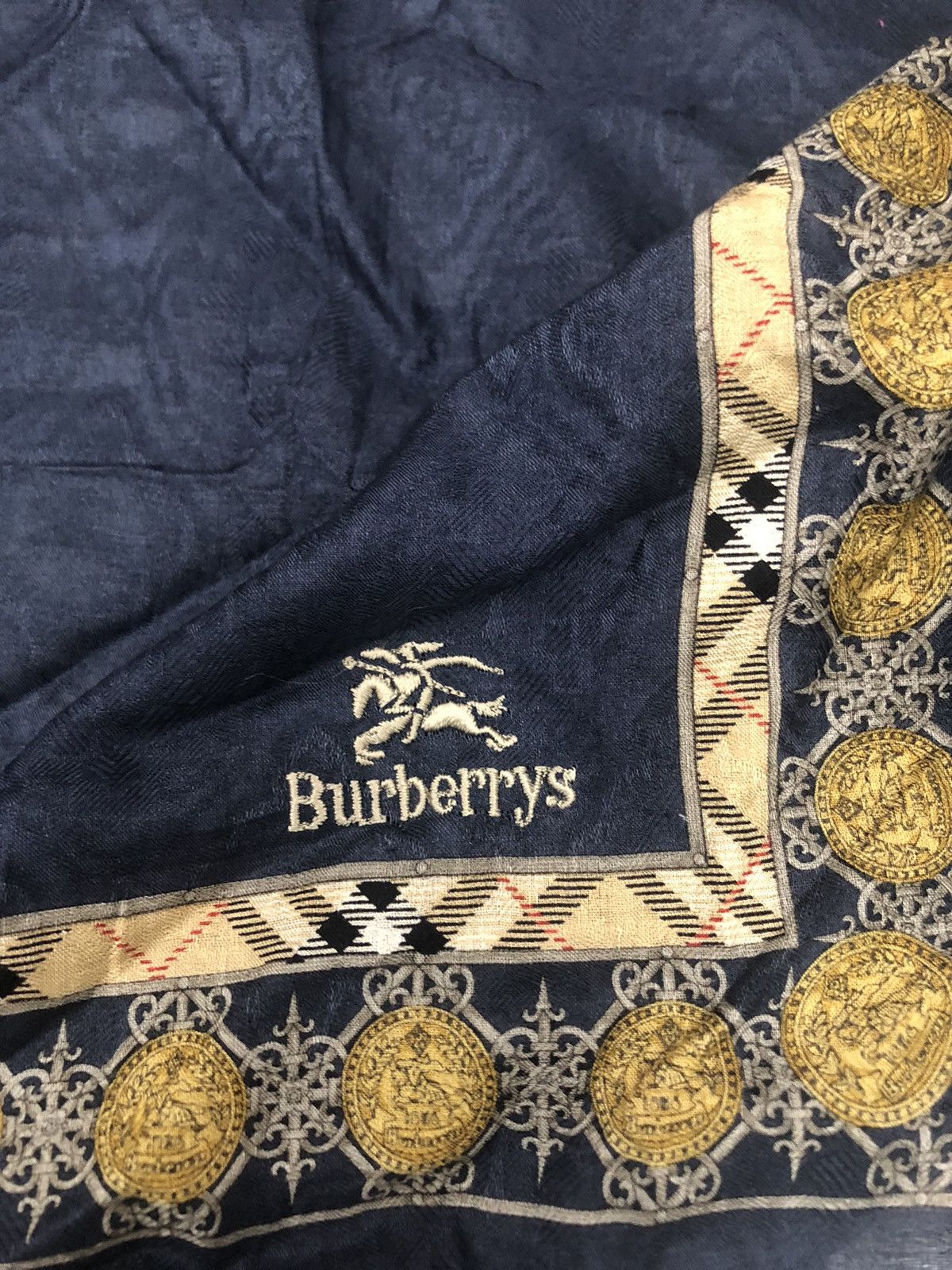 Burberry Vintage Burberrys handkerchief Size ONE SIZE - 2 Preview