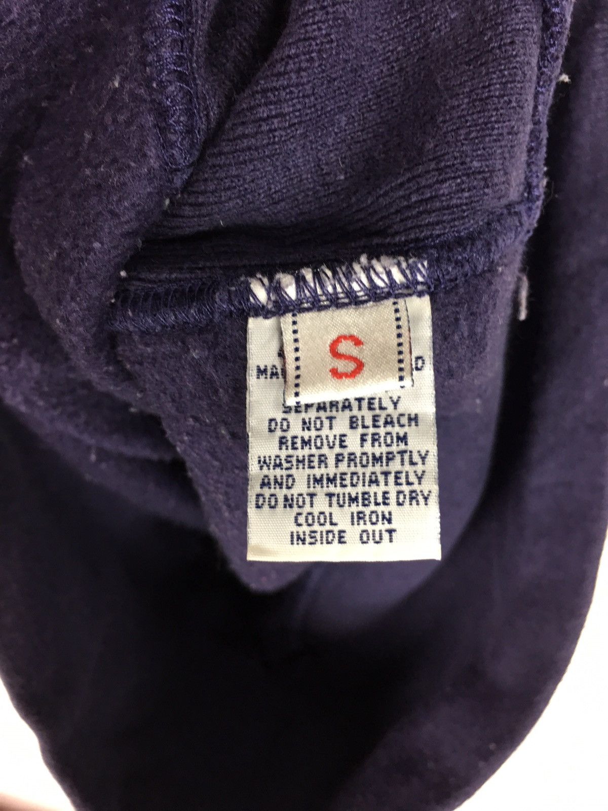 Evisu Evisu Sweatshirt Pullover Jumper Sweater Big Spellout Logo Size US S / EU 44-46 / 1 - 4 Thumbnail