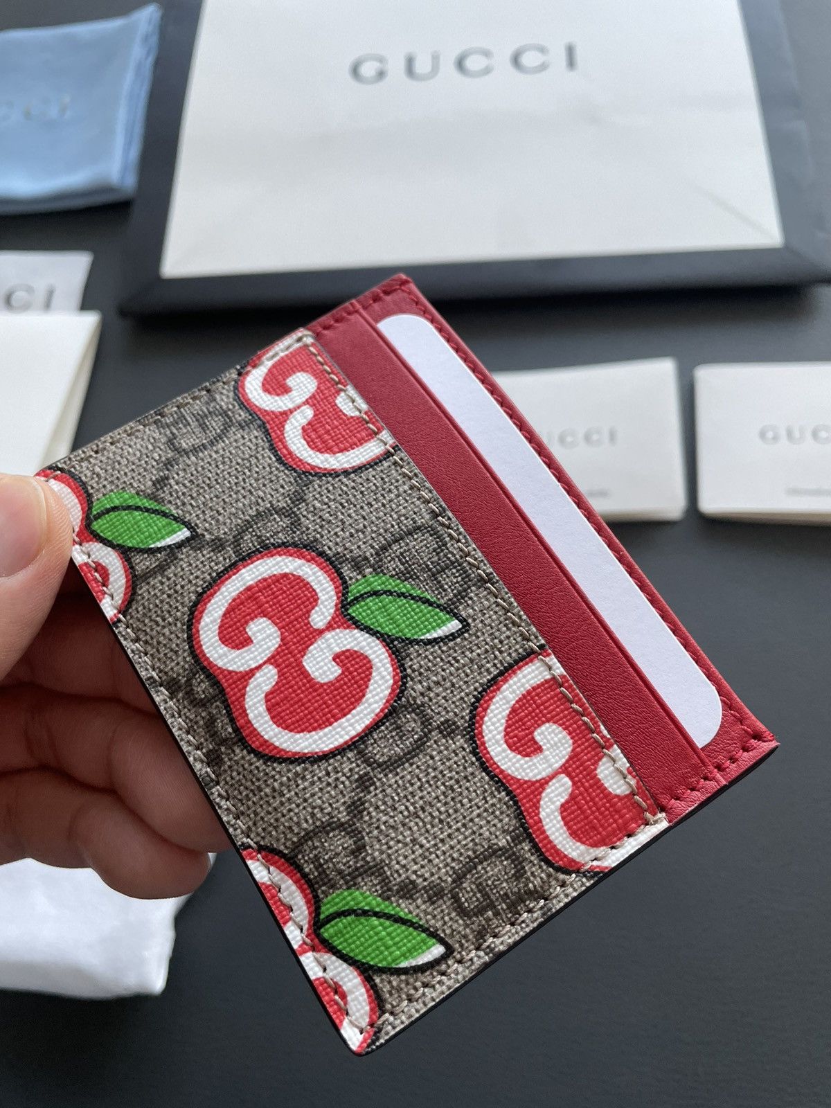 Gucci Brand NEW Limited Edition Monogram Gucci Cardholder Size ONE SIZE - 15 Thumbnail