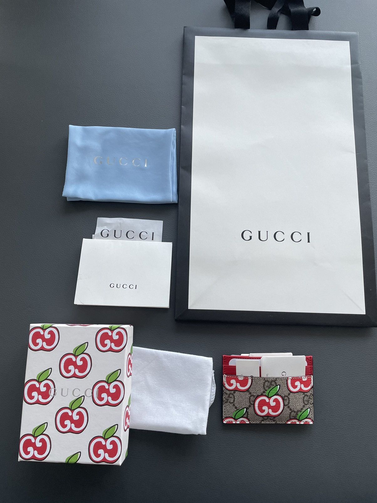 Gucci Brand NEW Limited Edition Monogram Gucci Cardholder Size ONE SIZE - 4 Thumbnail